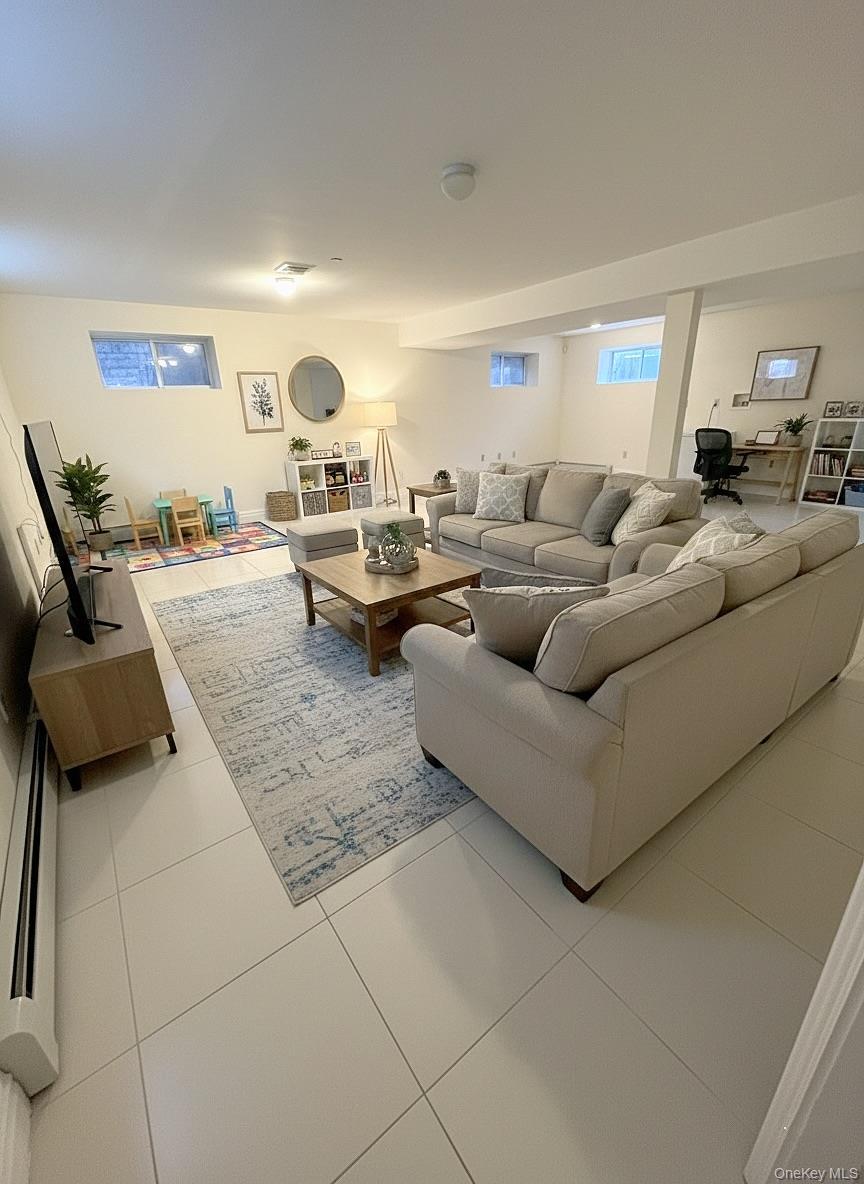 Single Family 58  Queens, NY 11362, MLS-963403-22