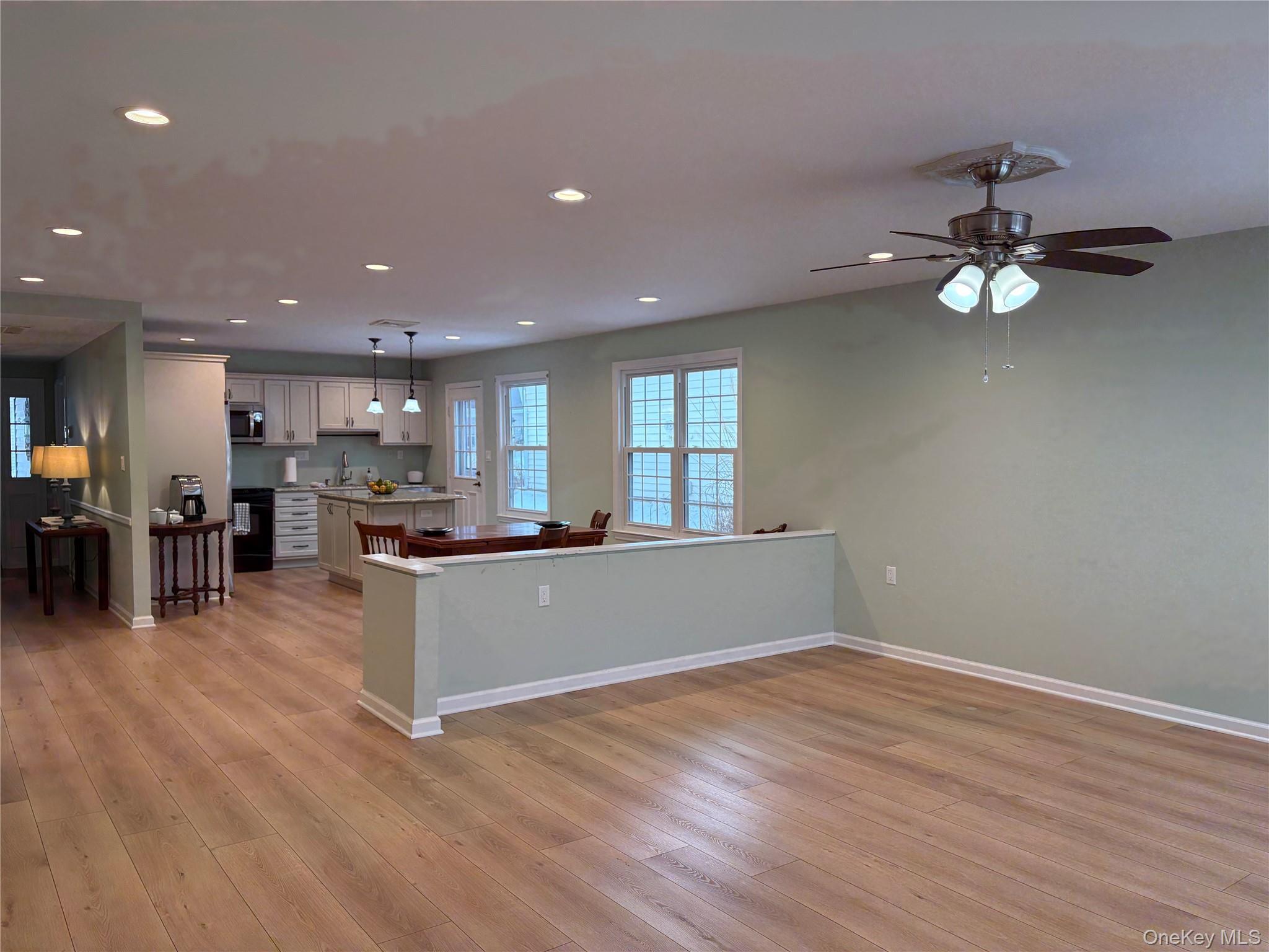 Condo Cranston Suffolk County, NY 11961, MLS-963436-10