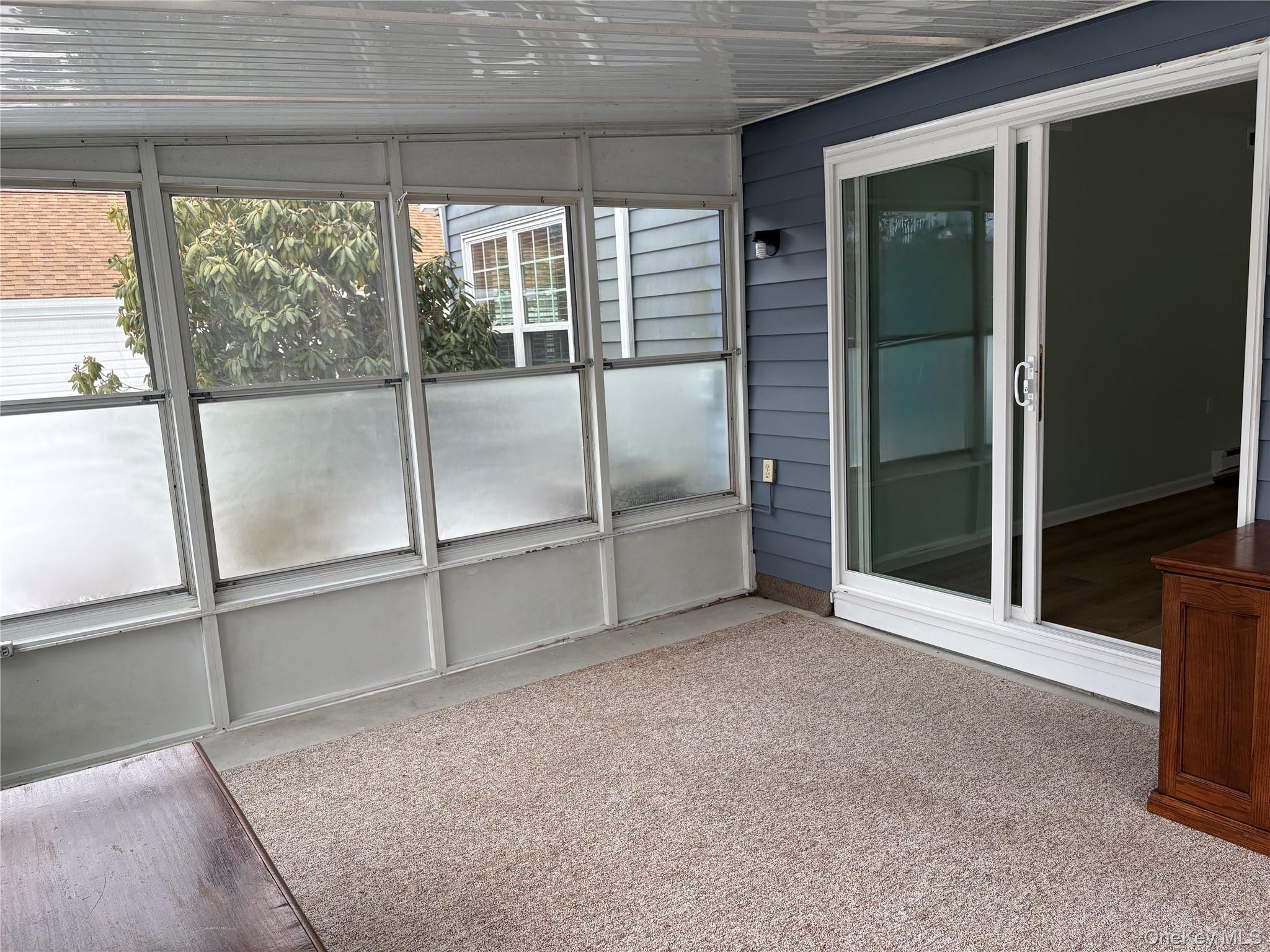 Condo Cranston Suffolk County, NY 11961, MLS-963436-26