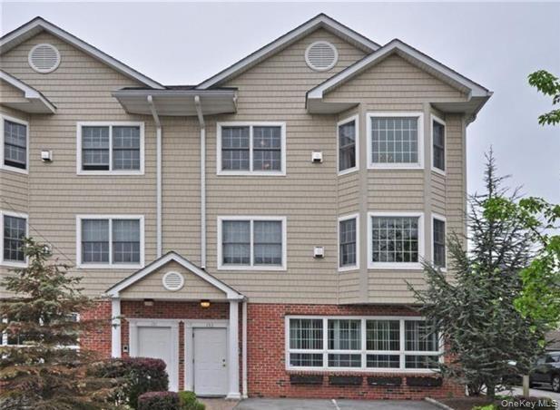 Condo Montgomery  Westchester County, NY 10583, MLS-963457-17
