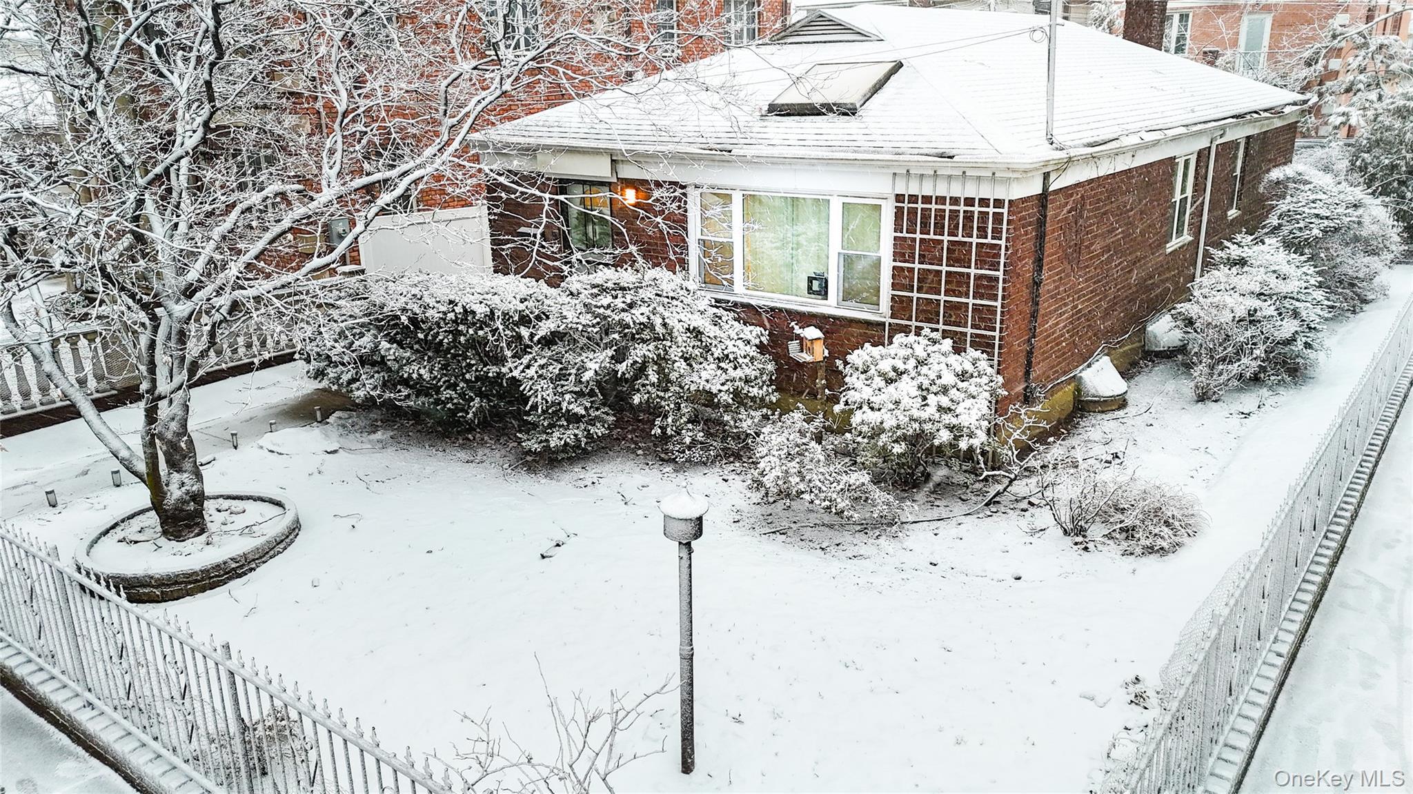 Single Family 73rd  Queens, NY 11370, MLS-963458-25