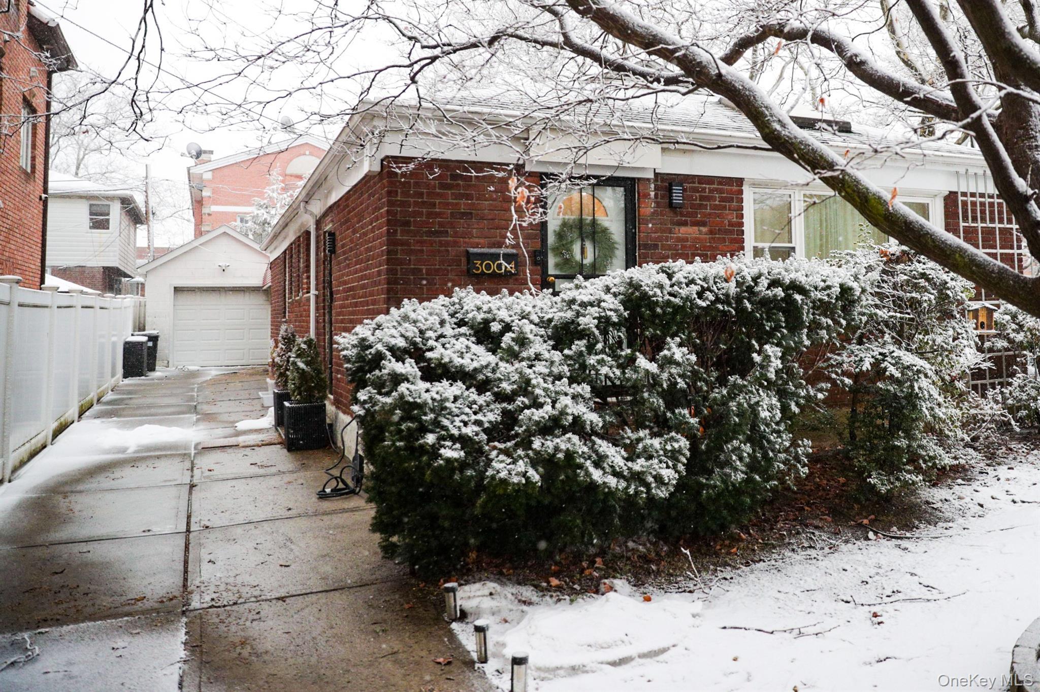 Single Family 73rd  Queens, NY 11370, MLS-963458-26