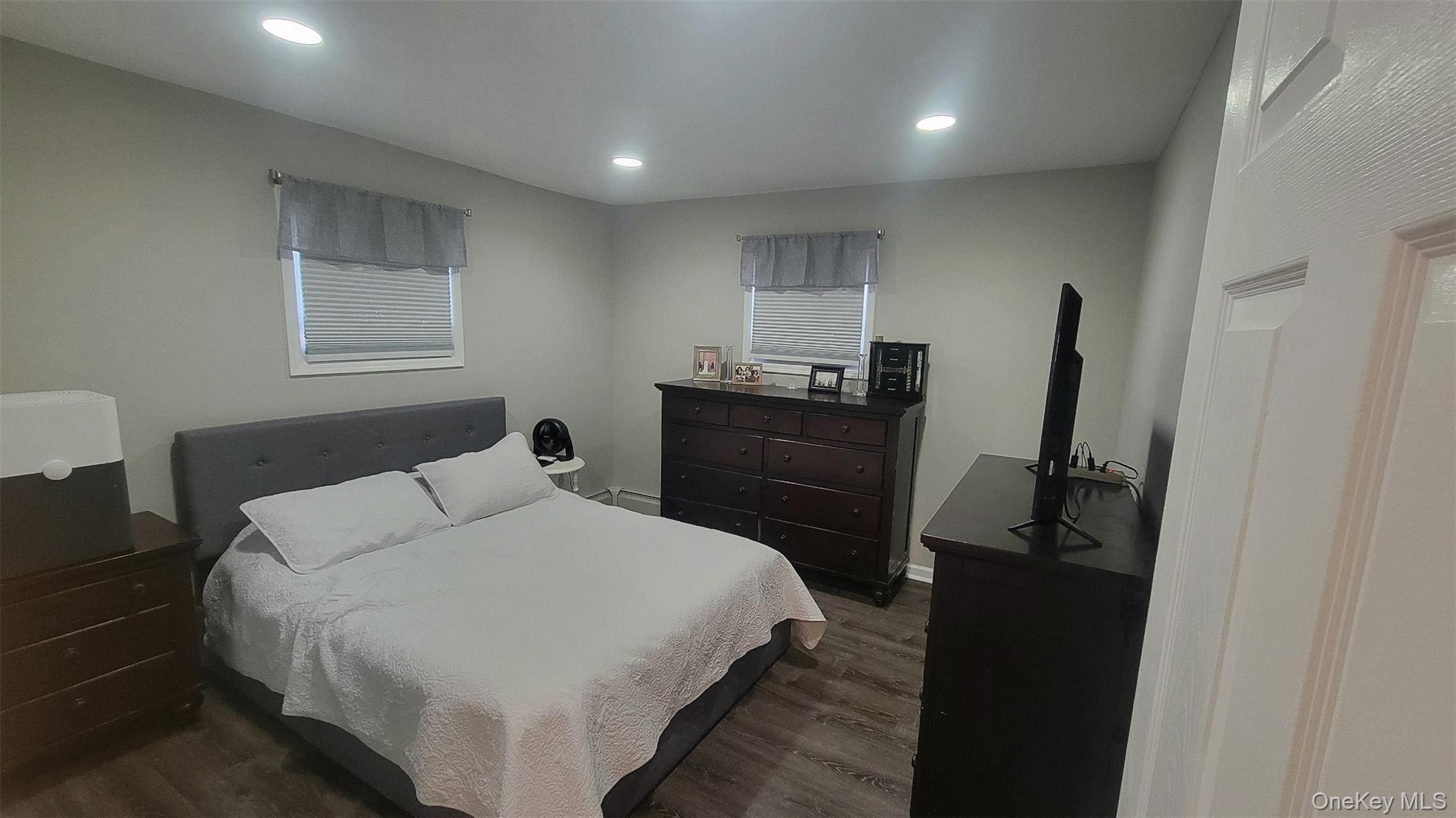 Single Family White Oak  Suffolk County, NY 11953, MLS-963472-3