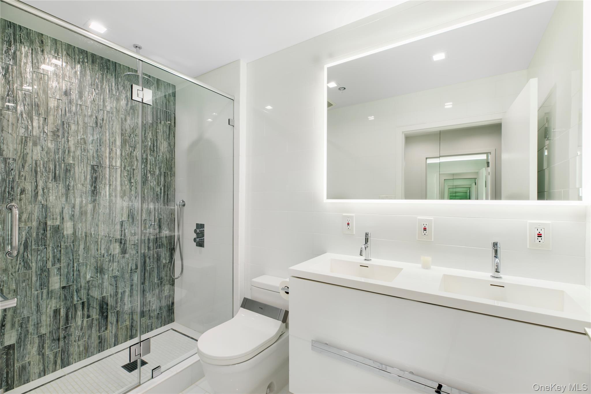 Condo Dune  Suffolk County, NY 11978, MLS-963477-10