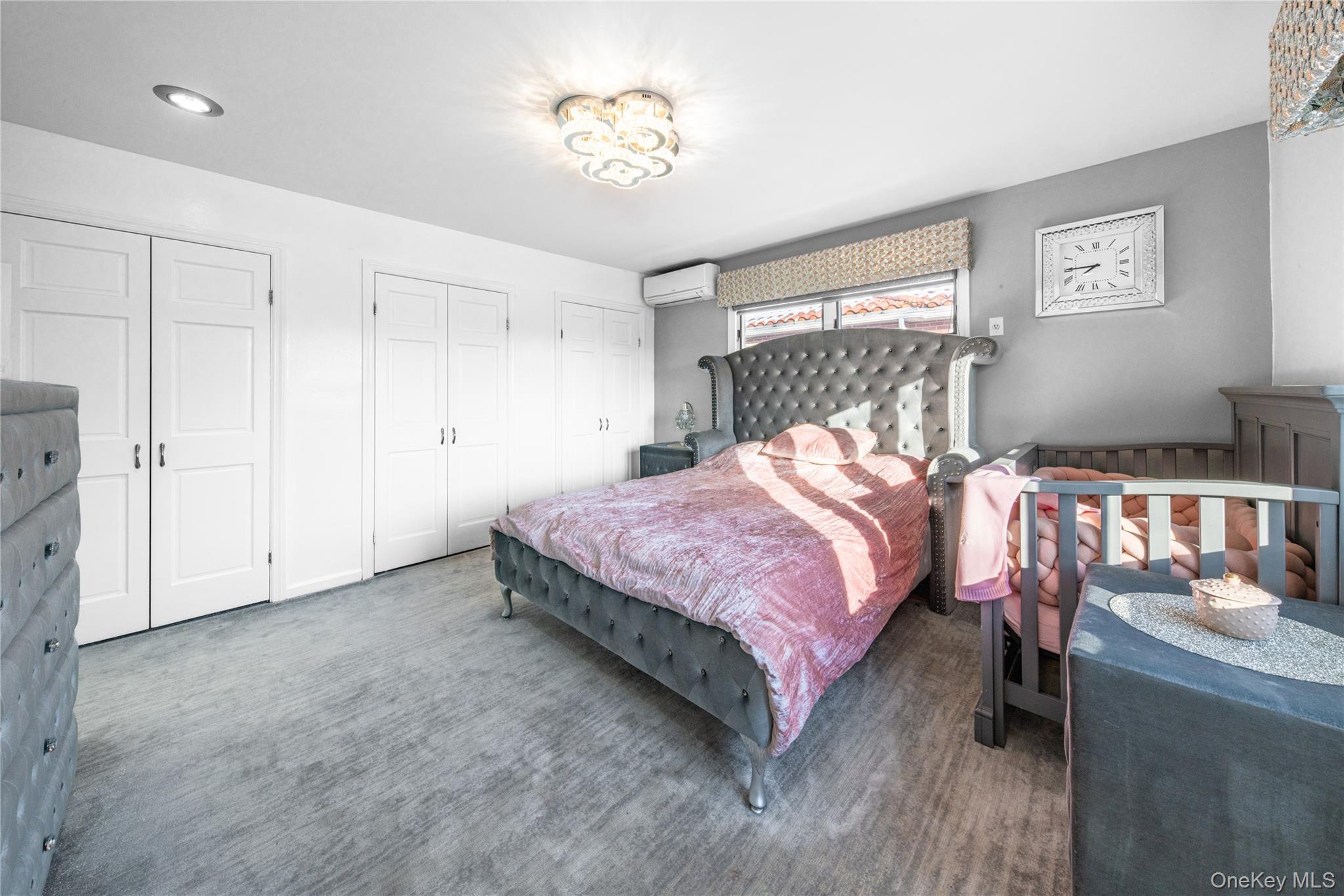 Single Family 76th  Queens, NY 11366, MLS-963486-13