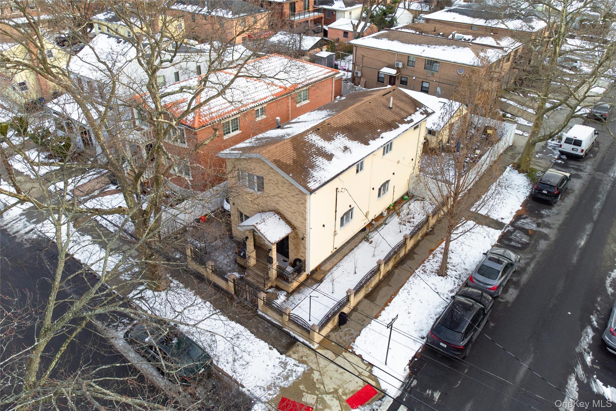 Single Family 76th  Queens, NY 11366, MLS-963486-22