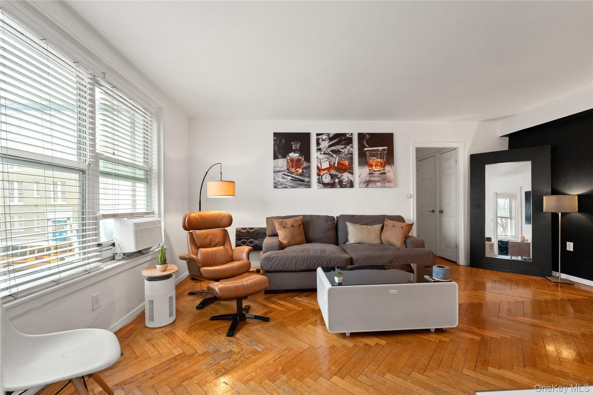 Coop 72nd St  Brooklyn, NY 11209, MLS-963513-3