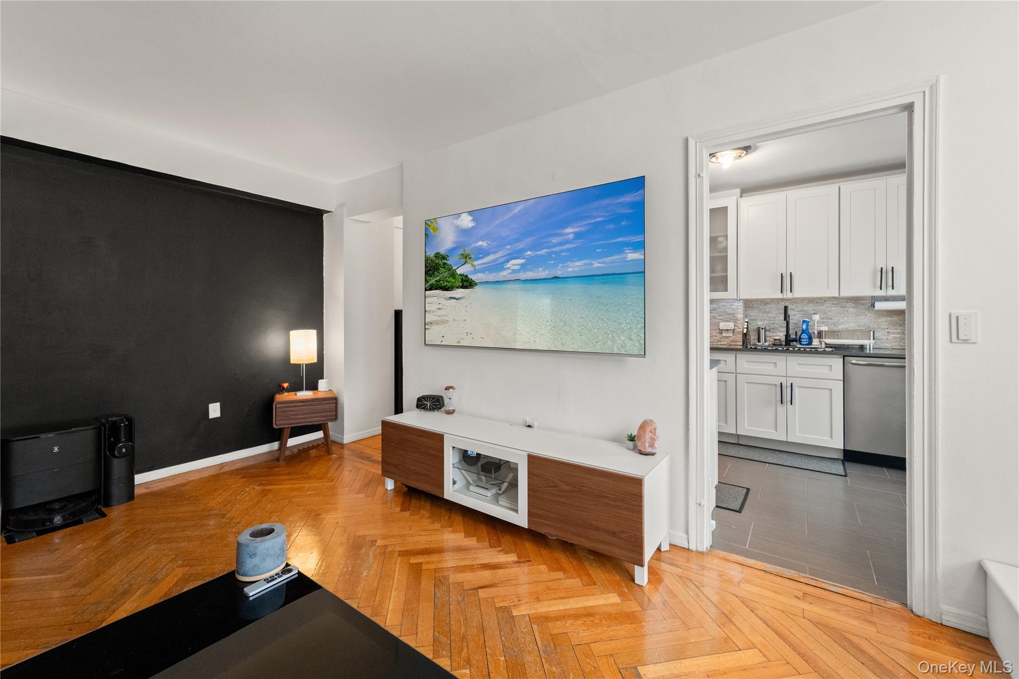 Coop 72nd St  Brooklyn, NY 11209, MLS-963513-6