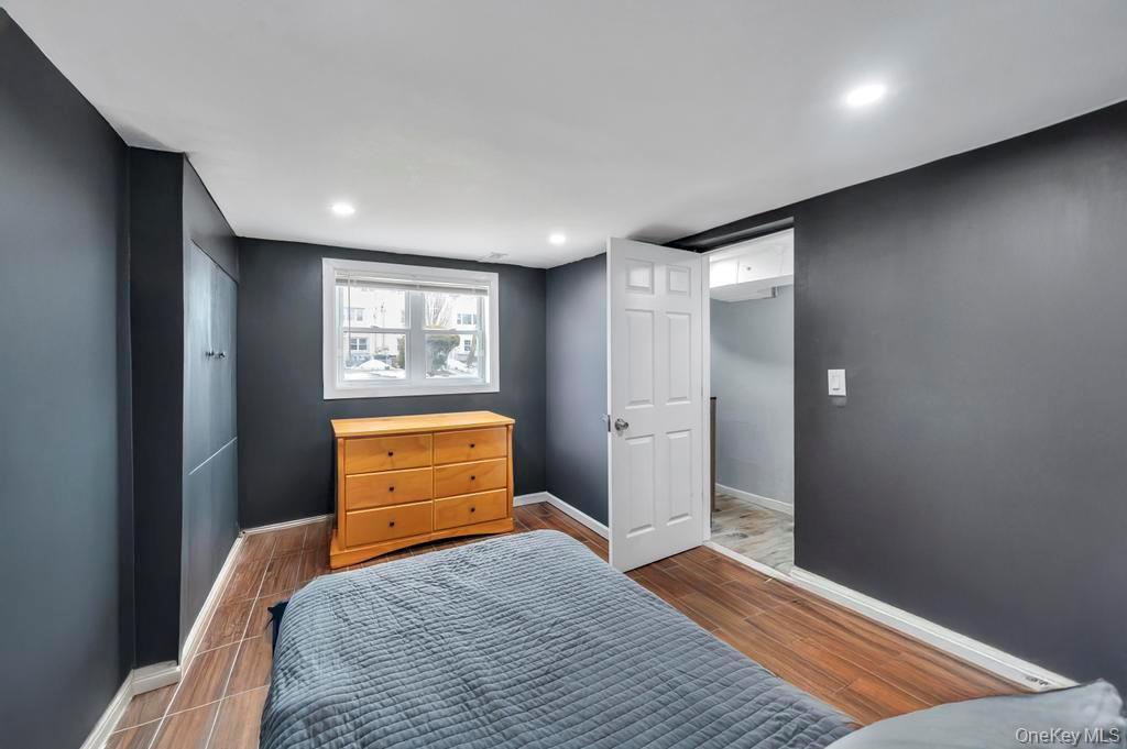 Single Family Balcom  Bronx, NY 10465, MLS-963514-13