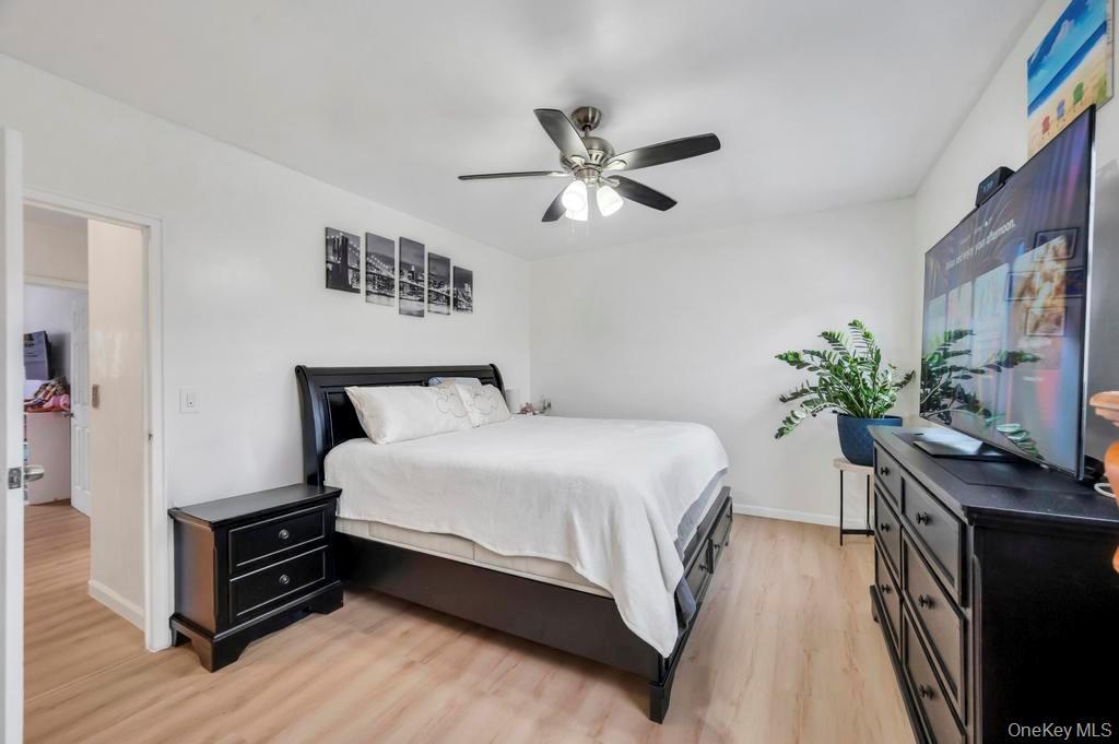 Single Family Balcom  Bronx, NY 10465, MLS-963514-23