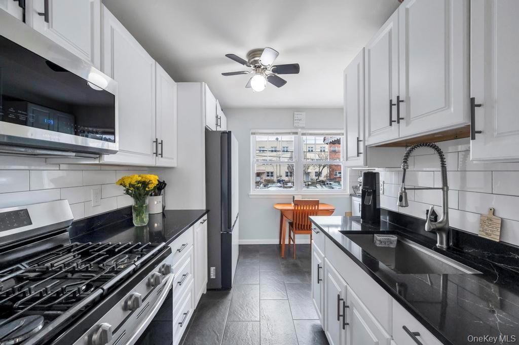 Single Family Balcom  Bronx, NY 10465, MLS-963514-4