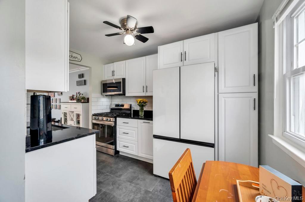 Single Family Balcom  Bronx, NY 10465, MLS-963514-6