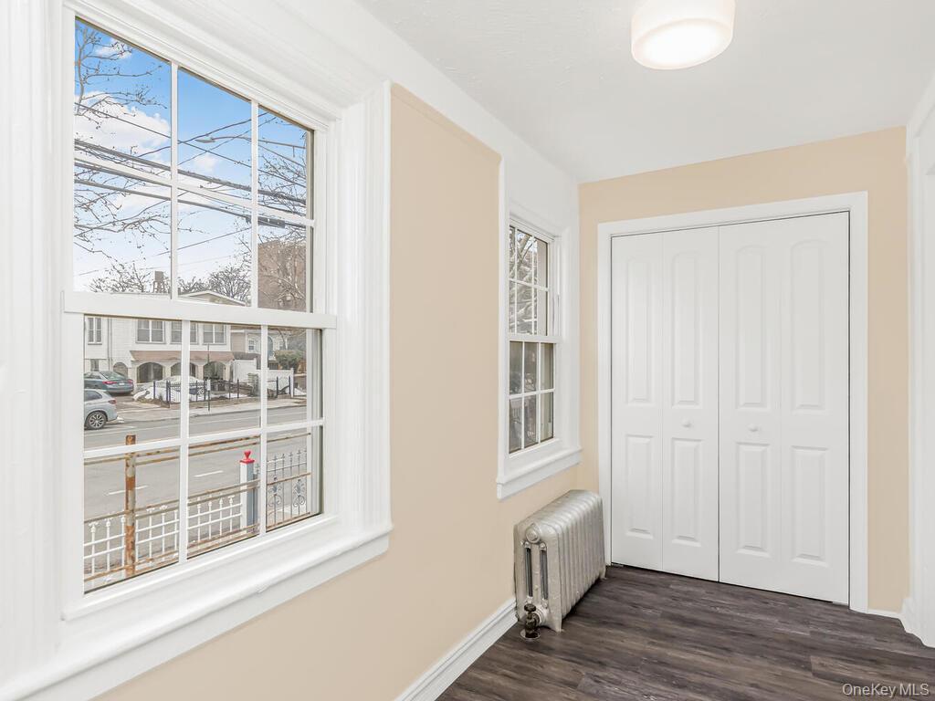 Single Family Bronxwood  Bronx, NY 10469, MLS-963534-16