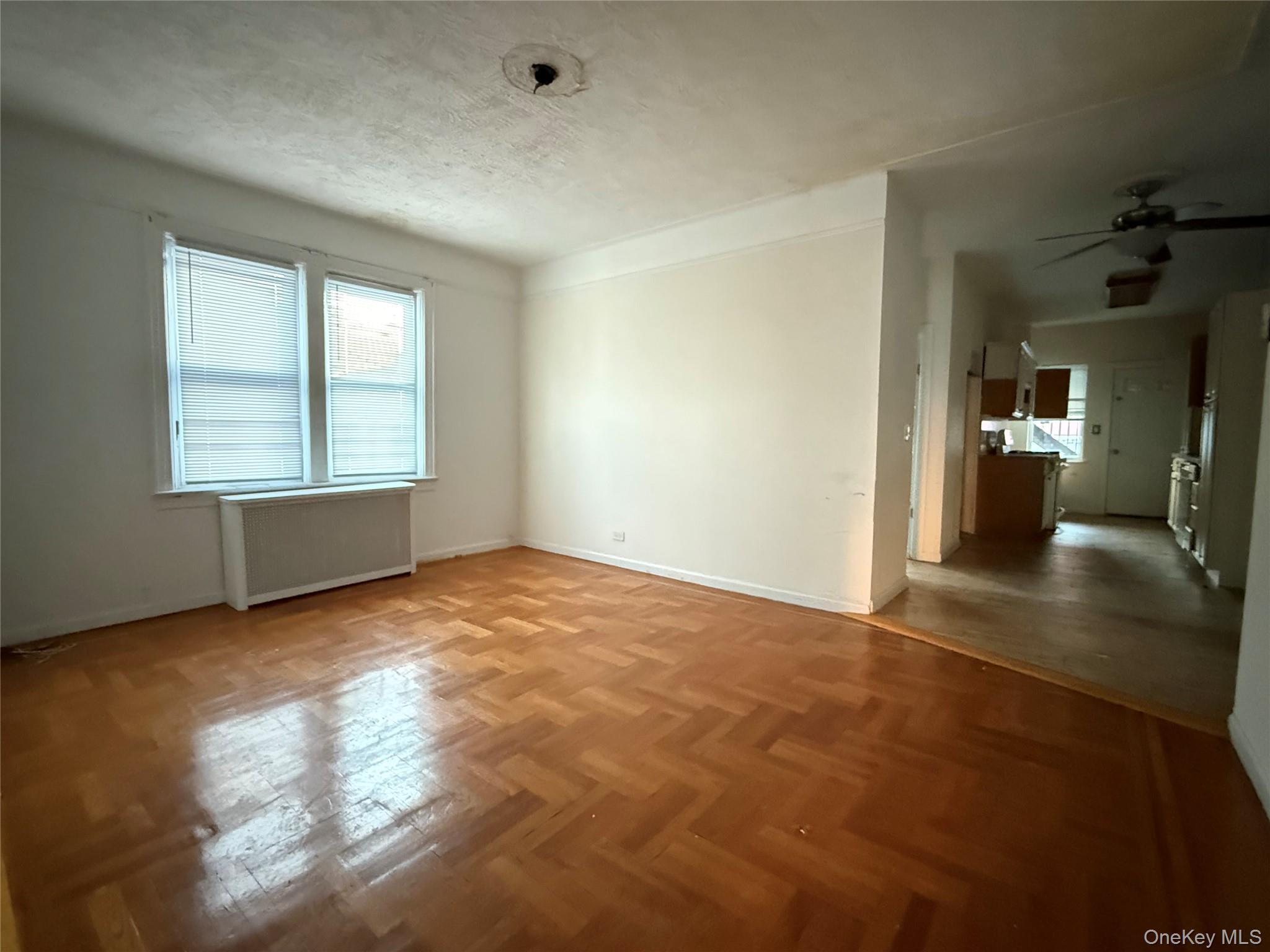 Single Family Hobart  Bronx, NY 10461, MLS-963553-7