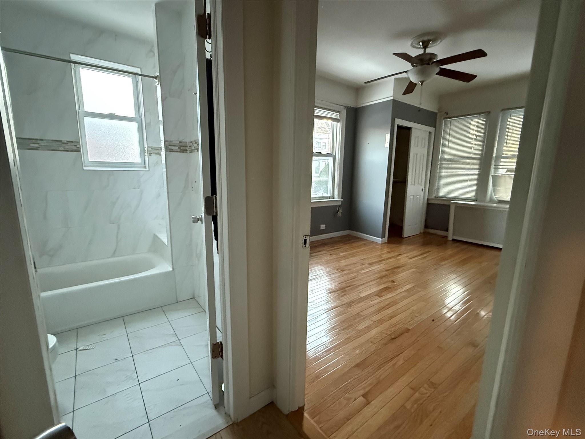 Single Family Hobart  Bronx, NY 10461, MLS-963553-8