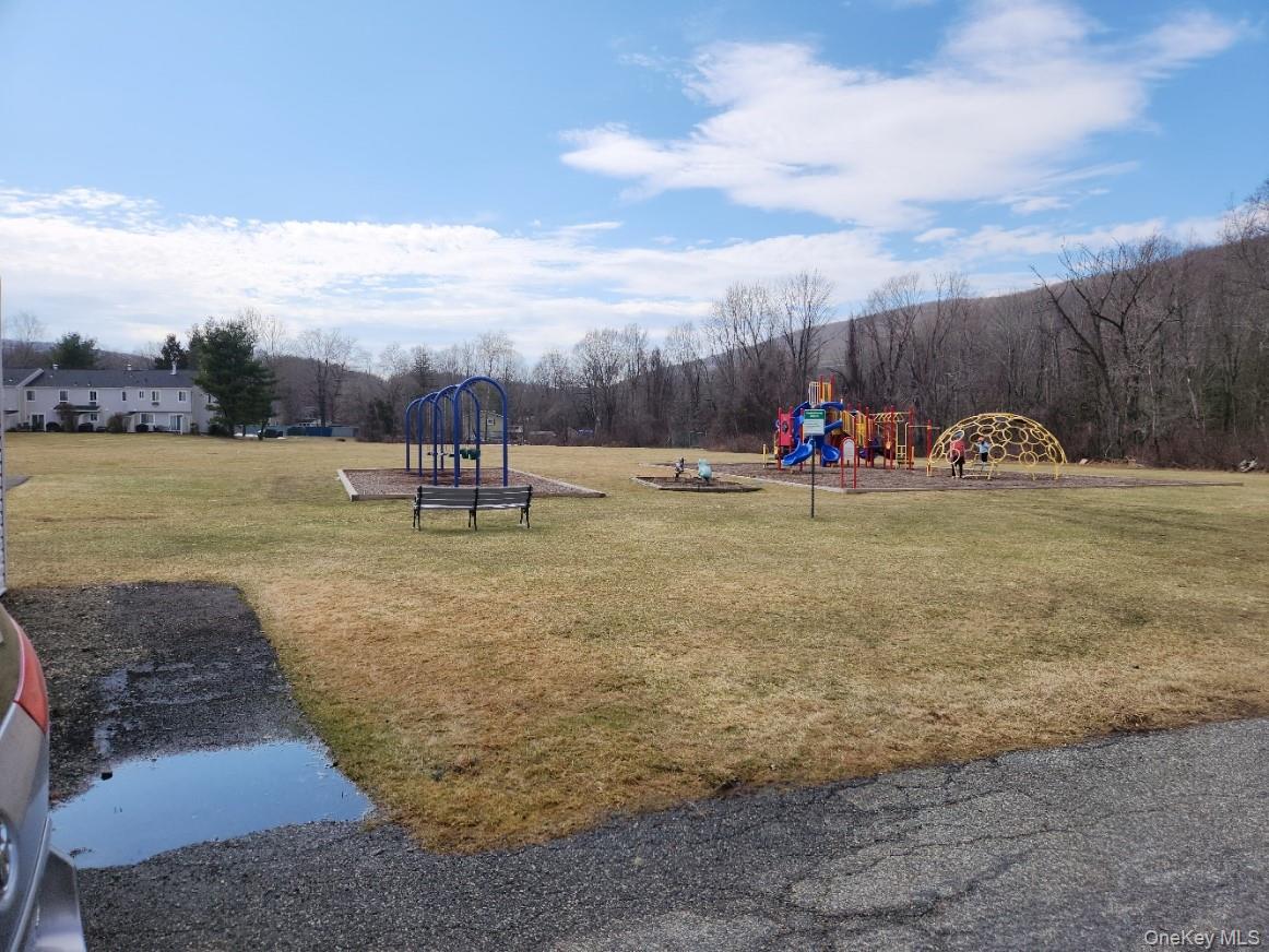 Condo Eagleton  Orange County, NY 10950, MLS-963575-34