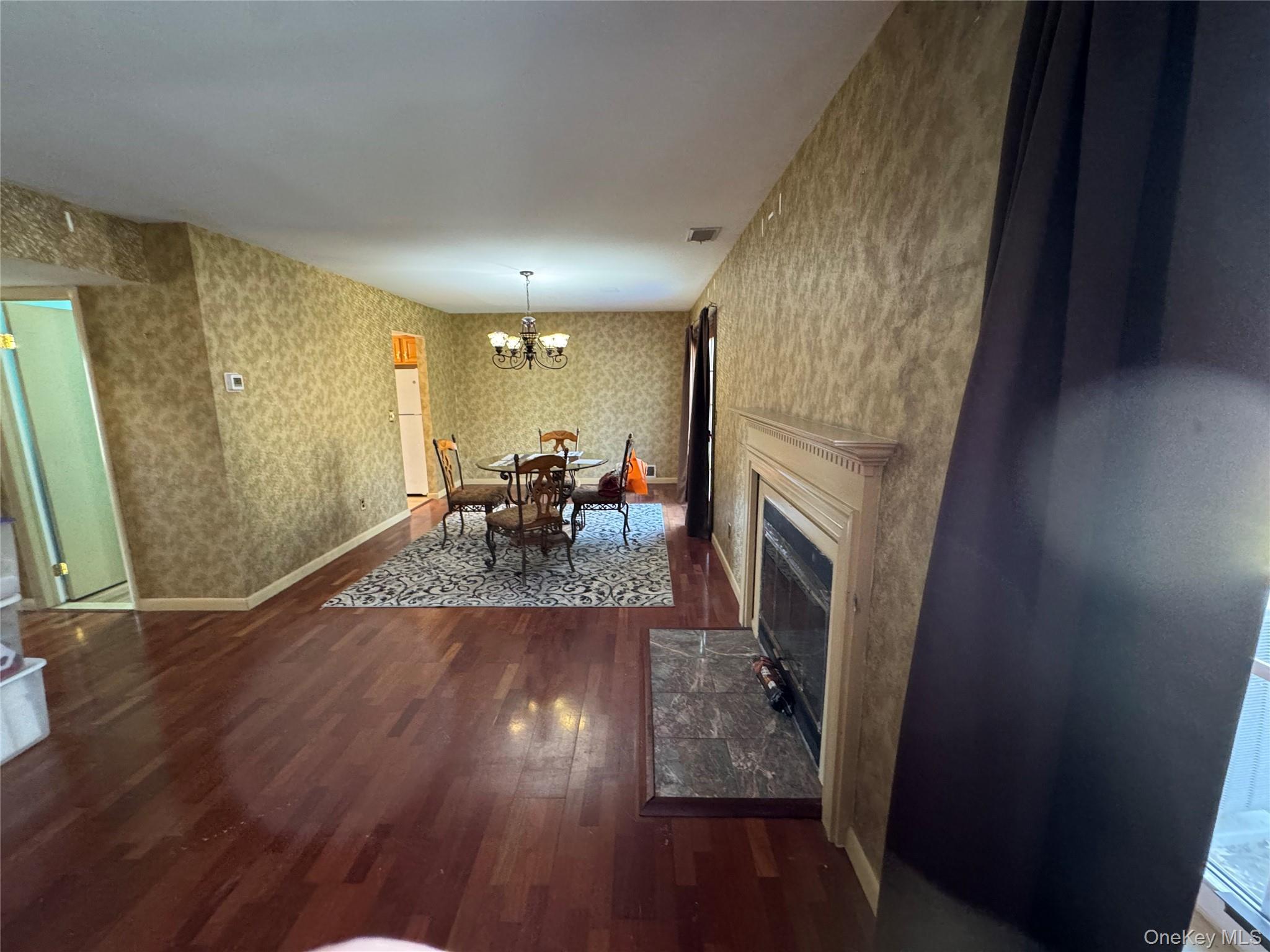 Condo Race  Suffolk County, NY 11769, MLS-963579-4