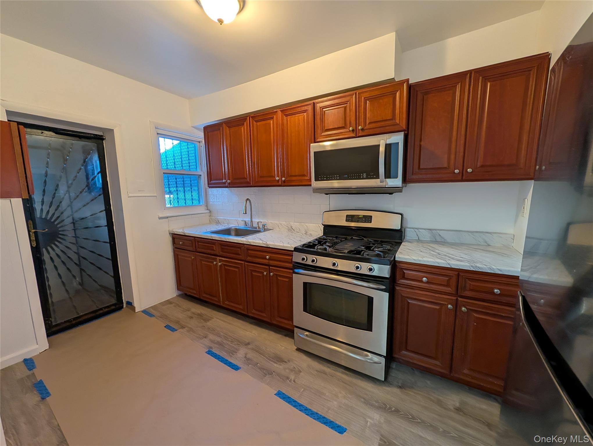 Single Family 215th  Queens, NY 11428, MLS-963595-4