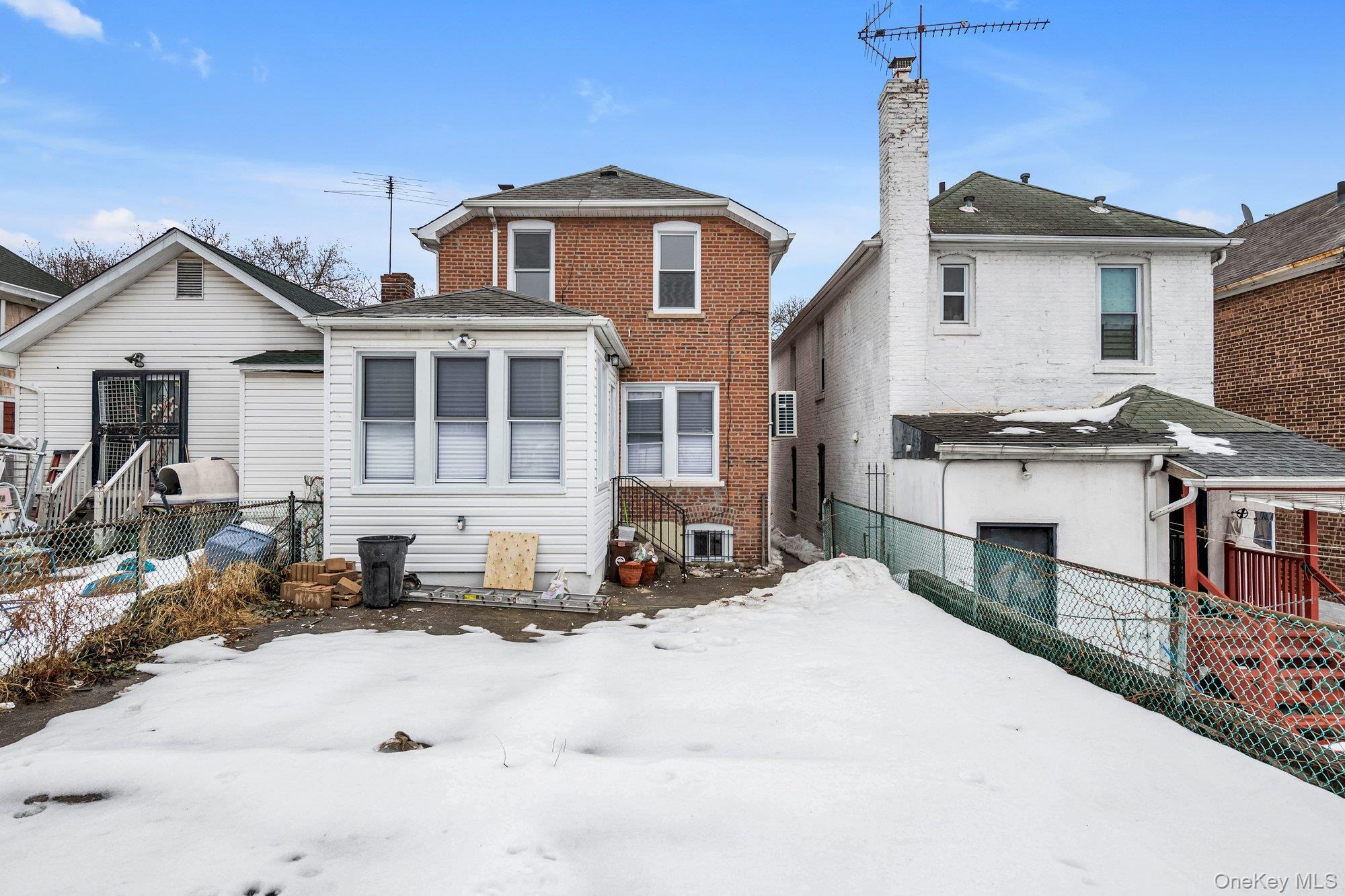 Single Family Gillespie  Bronx, NY 10461, MLS-963612-23