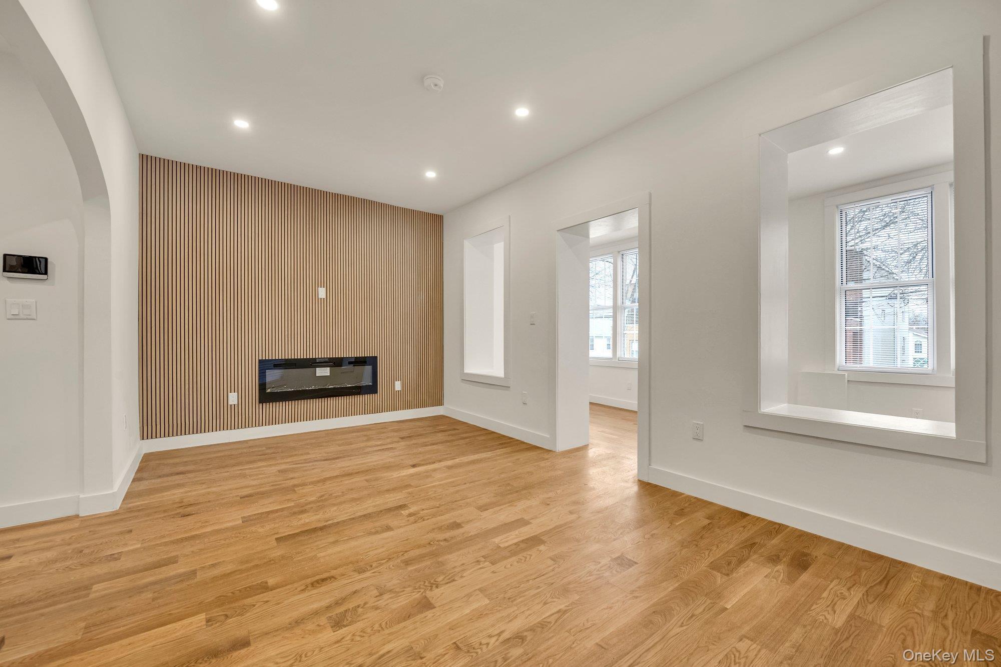 Single Family Gillespie  Bronx, NY 10461, MLS-963612-4