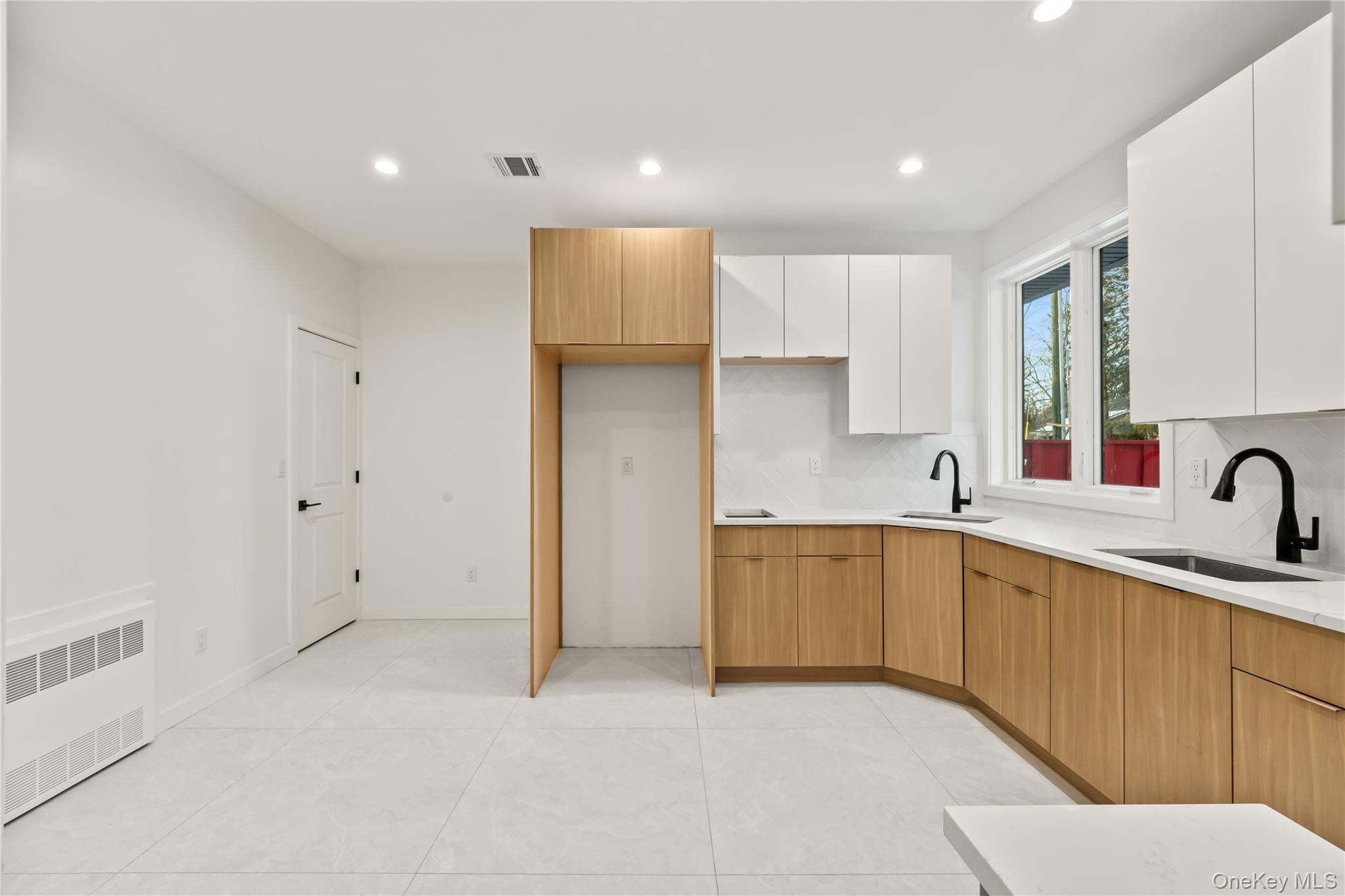 Condo Manor Rockland County, NY 10952, MLS-963651-11