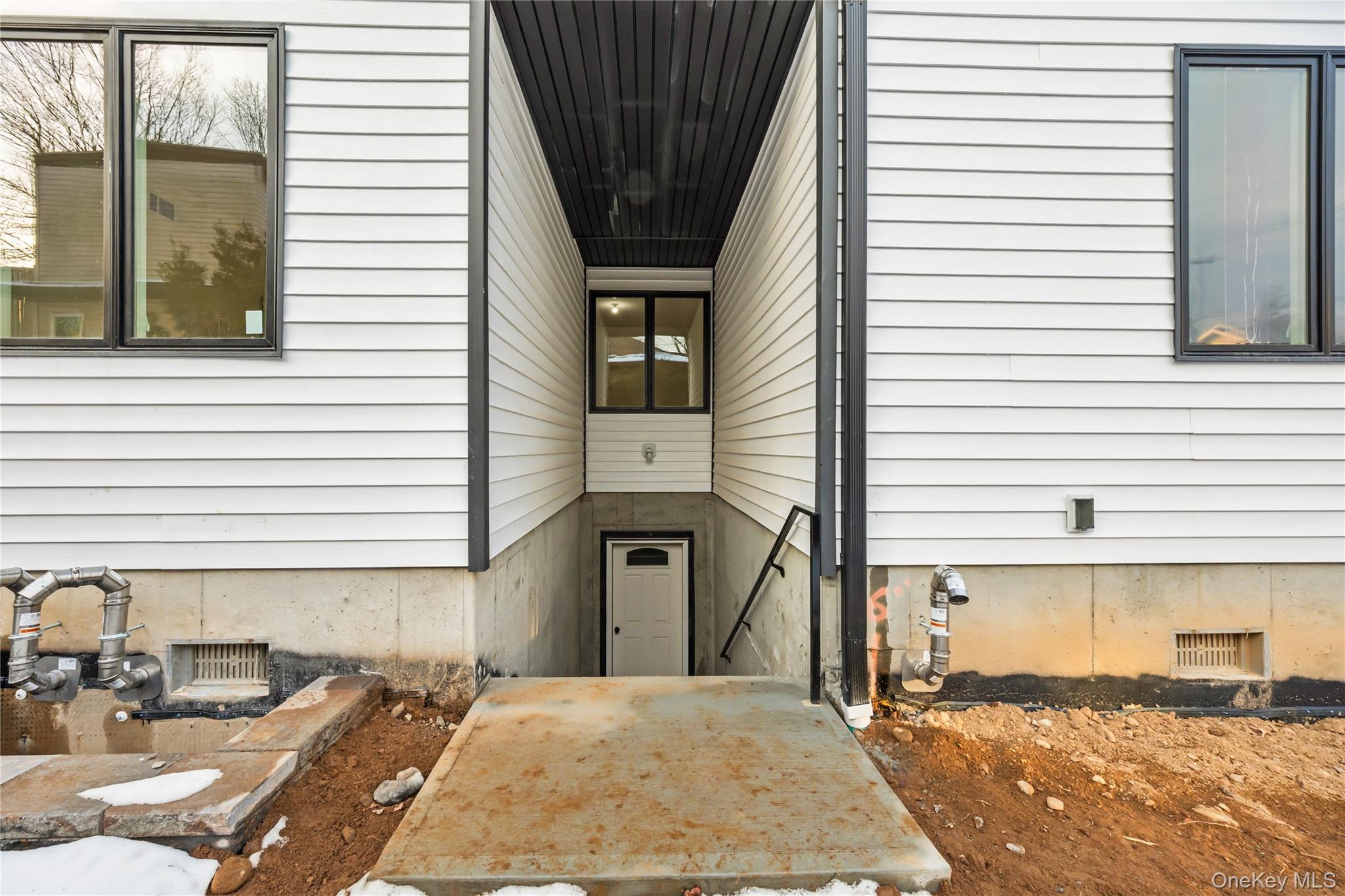 Condo Manor  Rockland County, NY 10952, MLS-963651-24