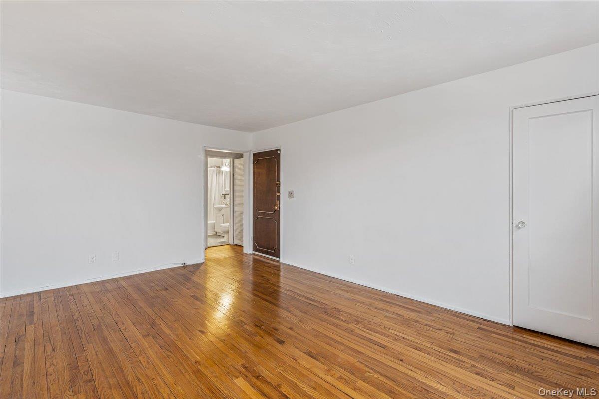 Coop 19th  Queens, NY 11357, MLS-963659-6