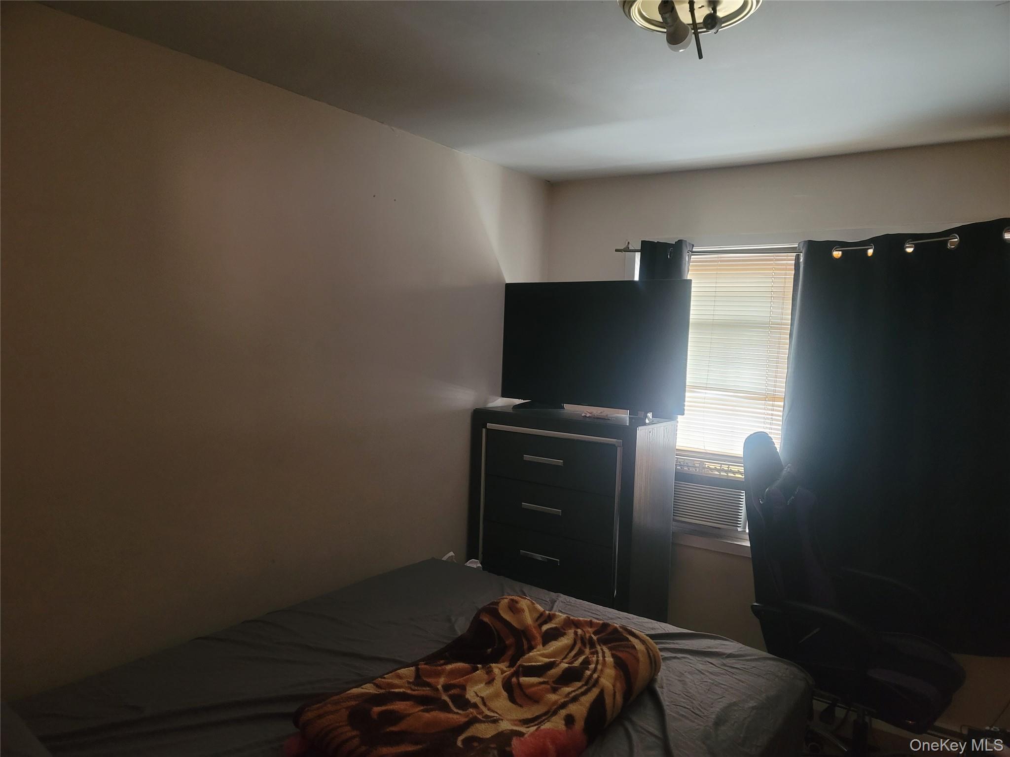 Single Family Falcon  Queens, NY 11691, MLS-963667-14