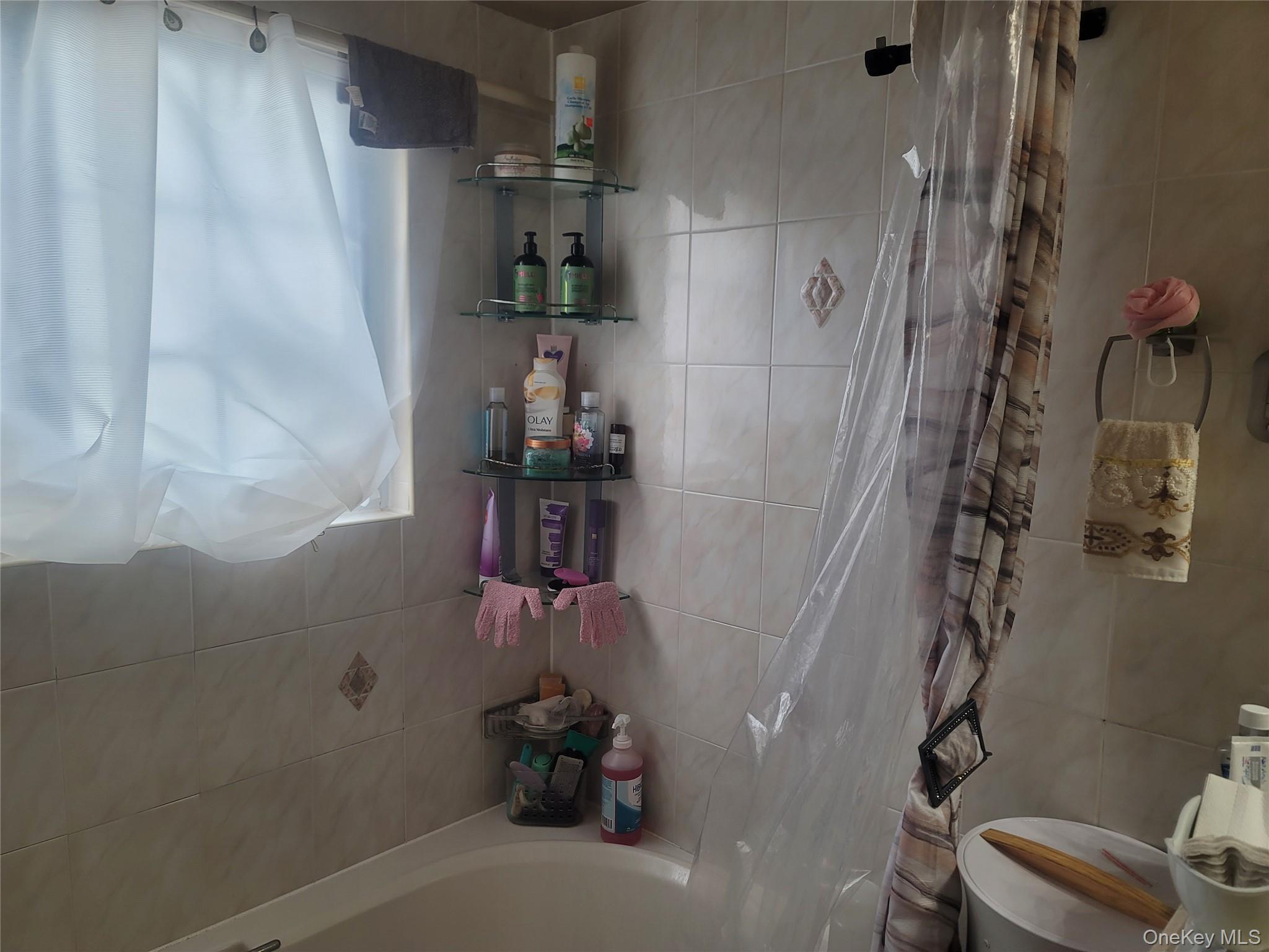 Single Family Falcon  Queens, NY 11691, MLS-963667-31