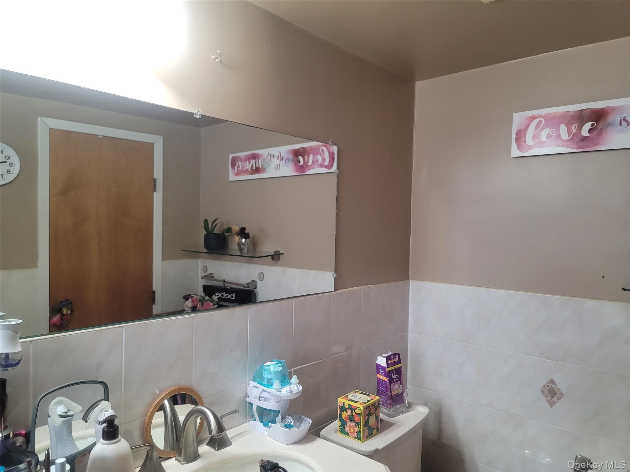 Single Family Falcon  Queens, NY 11691, MLS-963667-32