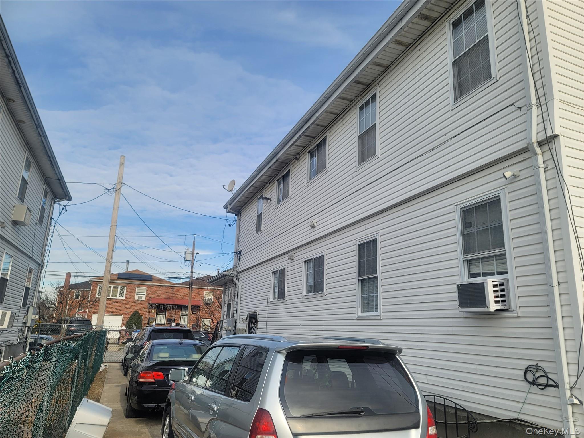 Single Family Falcon  Queens, NY 11691, MLS-963667-39