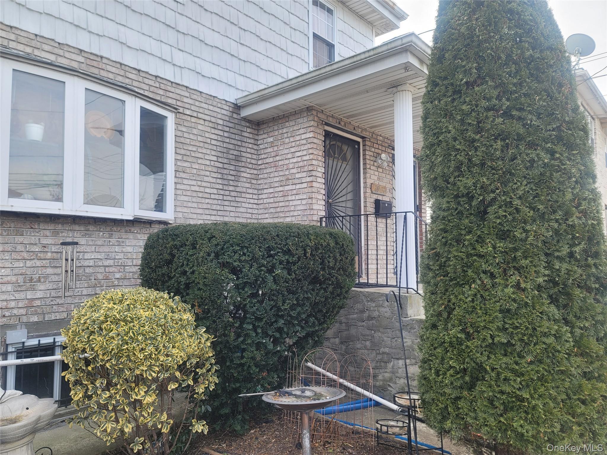 Single Family Falcon  Queens, NY 11691, MLS-963667-4