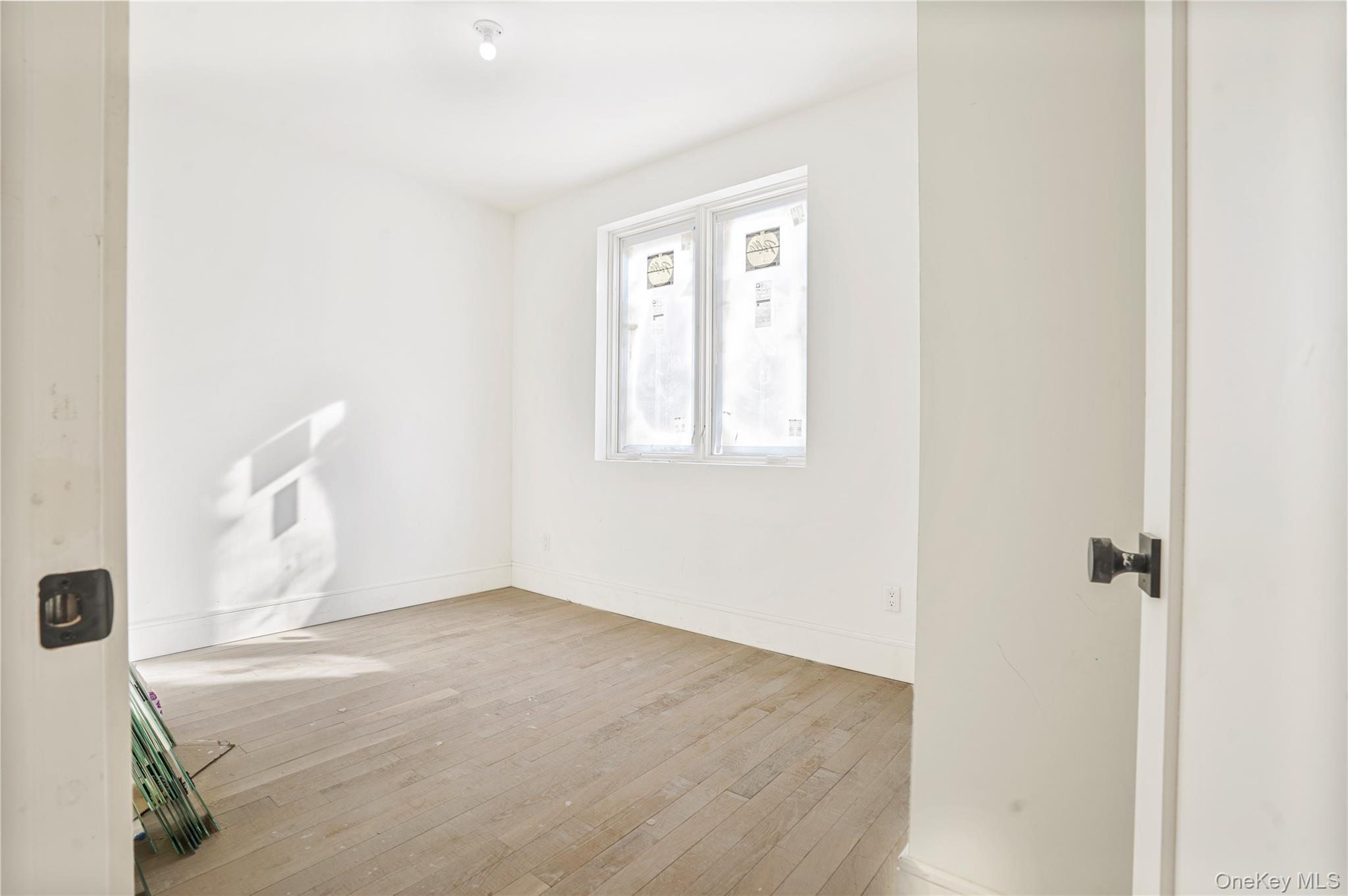 Condo Vernon  Brooklyn, NY 11206, MLS-963685-4