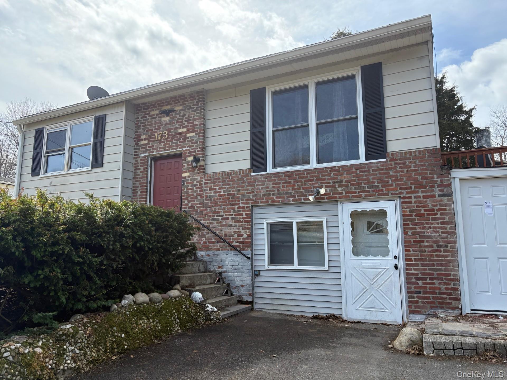 Single Family Western  Ulster County, NY 12542, MLS-963690-18