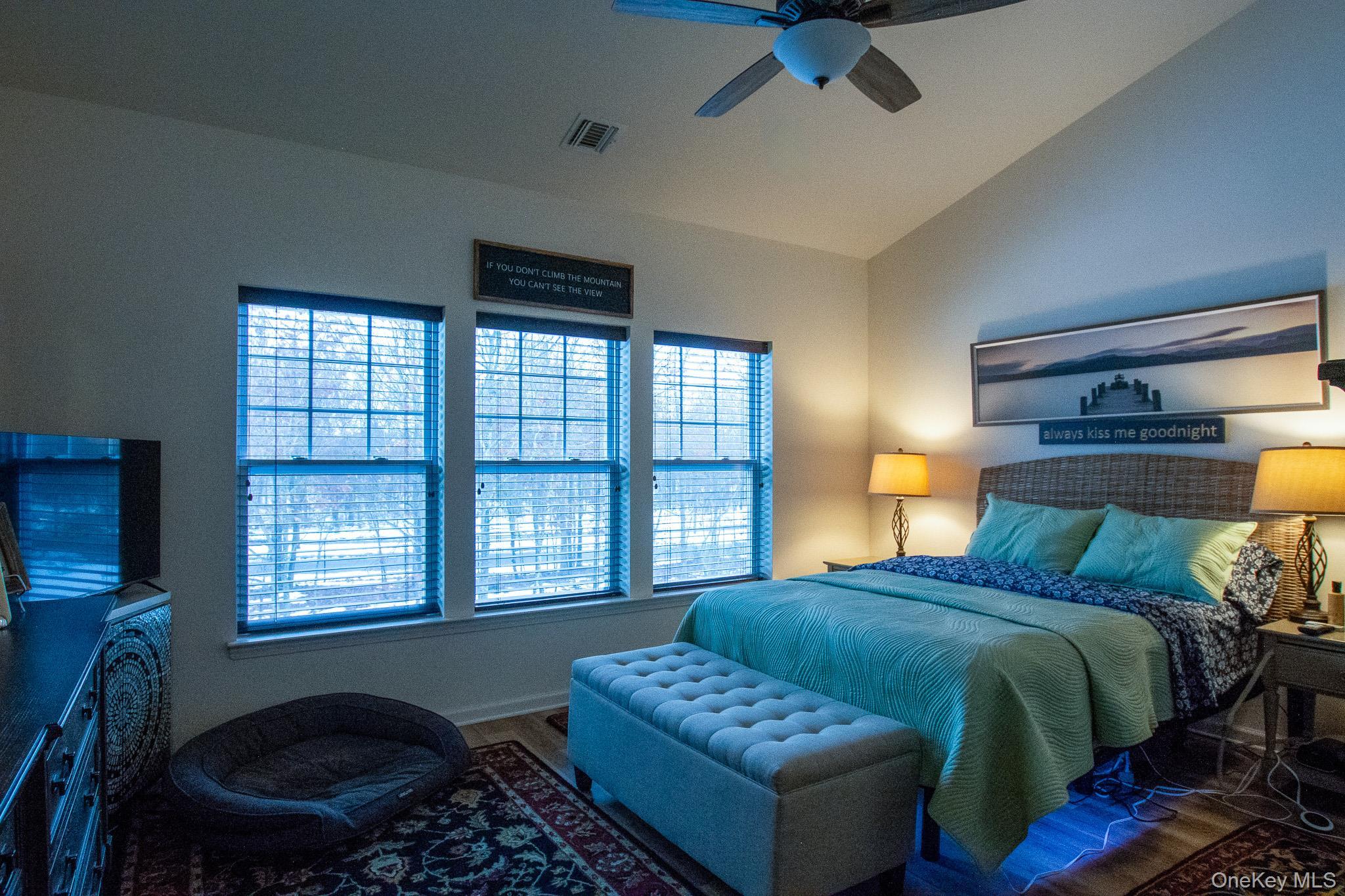 Condo Greentree  Suffolk County, NY 11967, MLS-963693-14