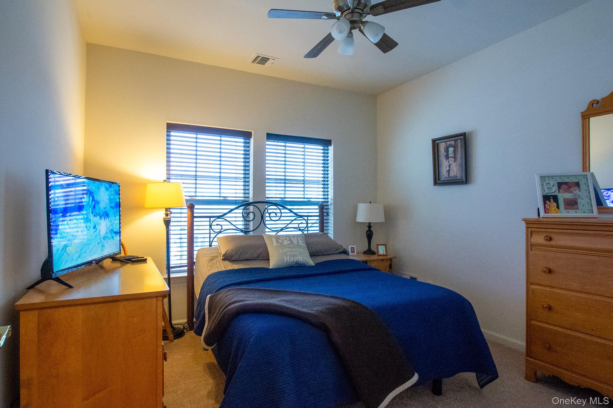 Condo Greentree  Suffolk County, NY 11967, MLS-963693-16