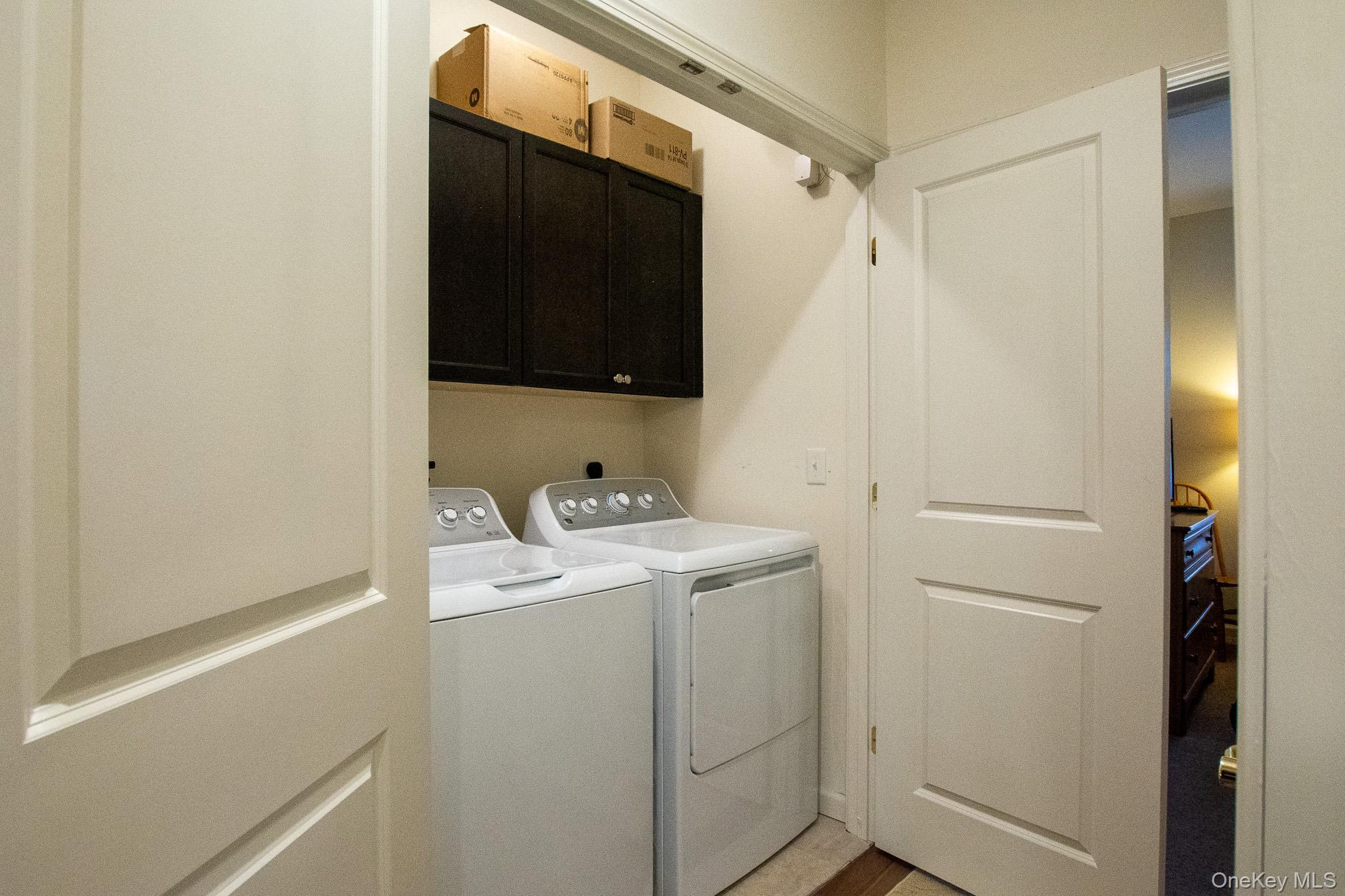 Condo Greentree  Suffolk County, NY 11967, MLS-963693-19