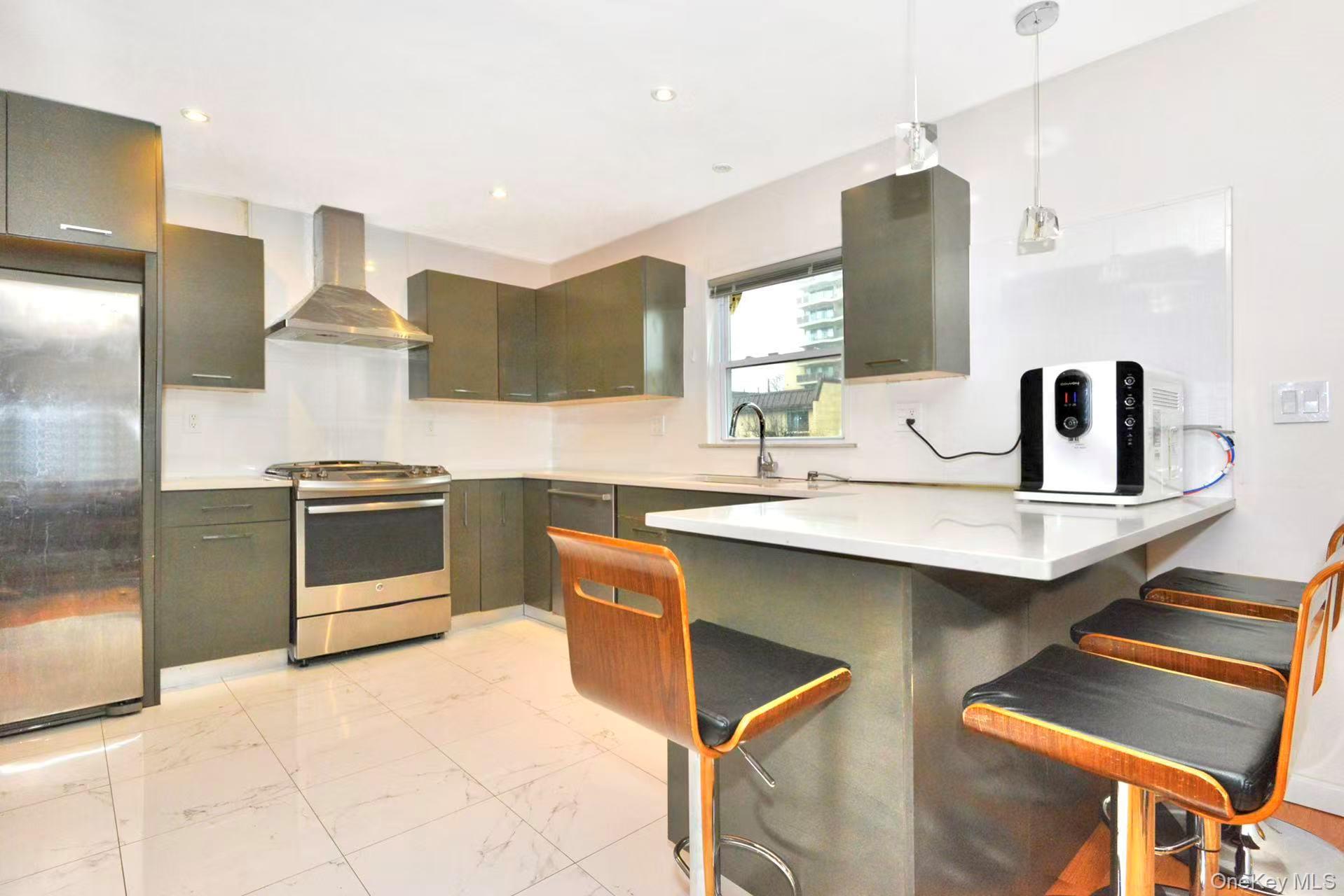 Single Family 23rd  Queens, NY 11360, MLS-963703-9