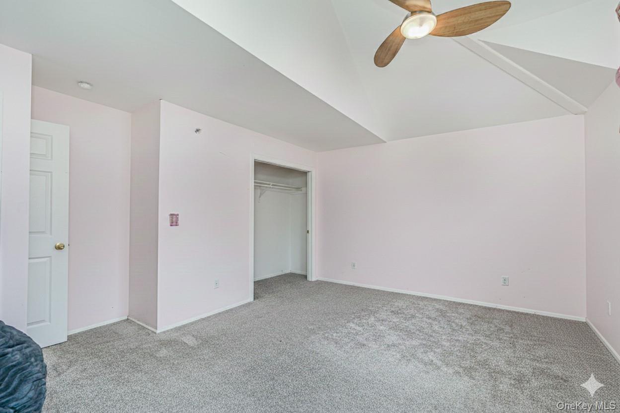 Single Family Llewellyn  Staten Island, NY 10310, MLS-963704-15