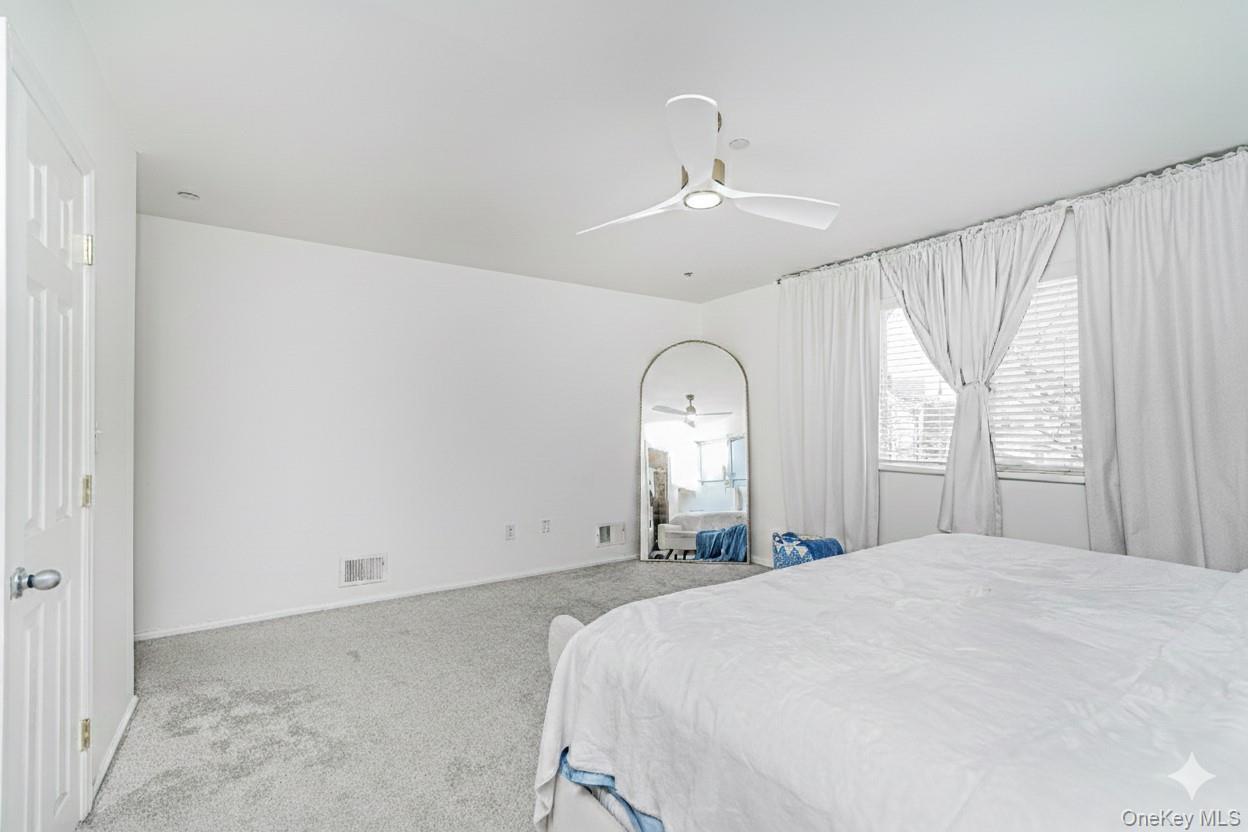 Single Family Llewellyn  Staten Island, NY 10310, MLS-963704-19