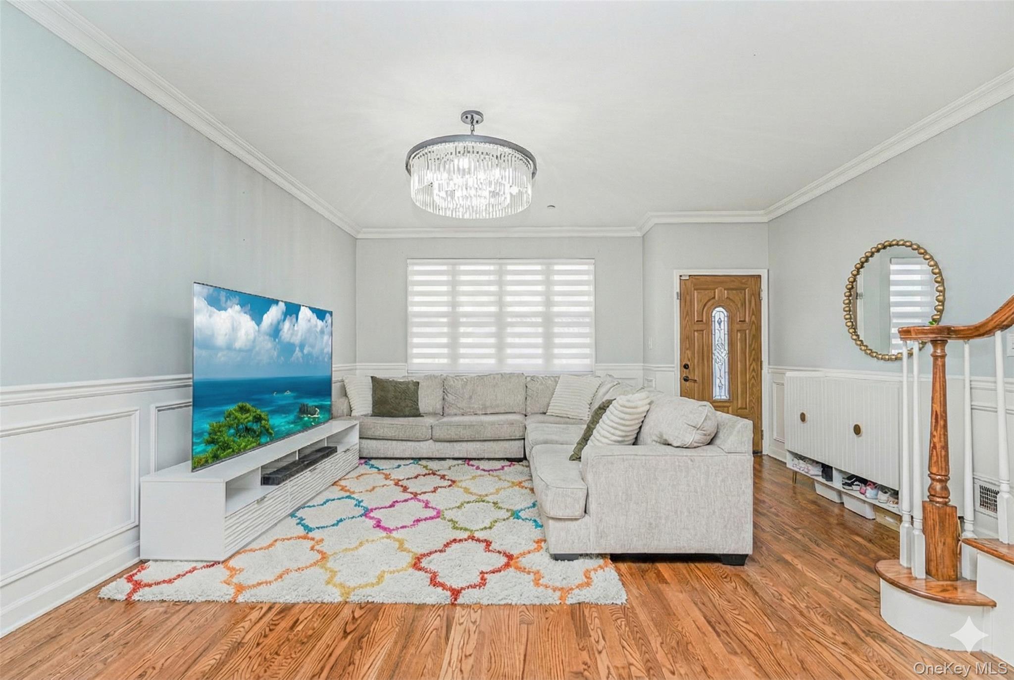 Single Family Llewellyn  Staten Island, NY 10310, MLS-963704-3