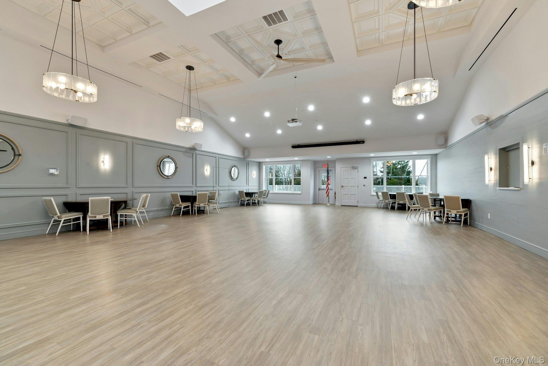 Condo Highland Suffolk County, NY 11955, MLS-963708-25