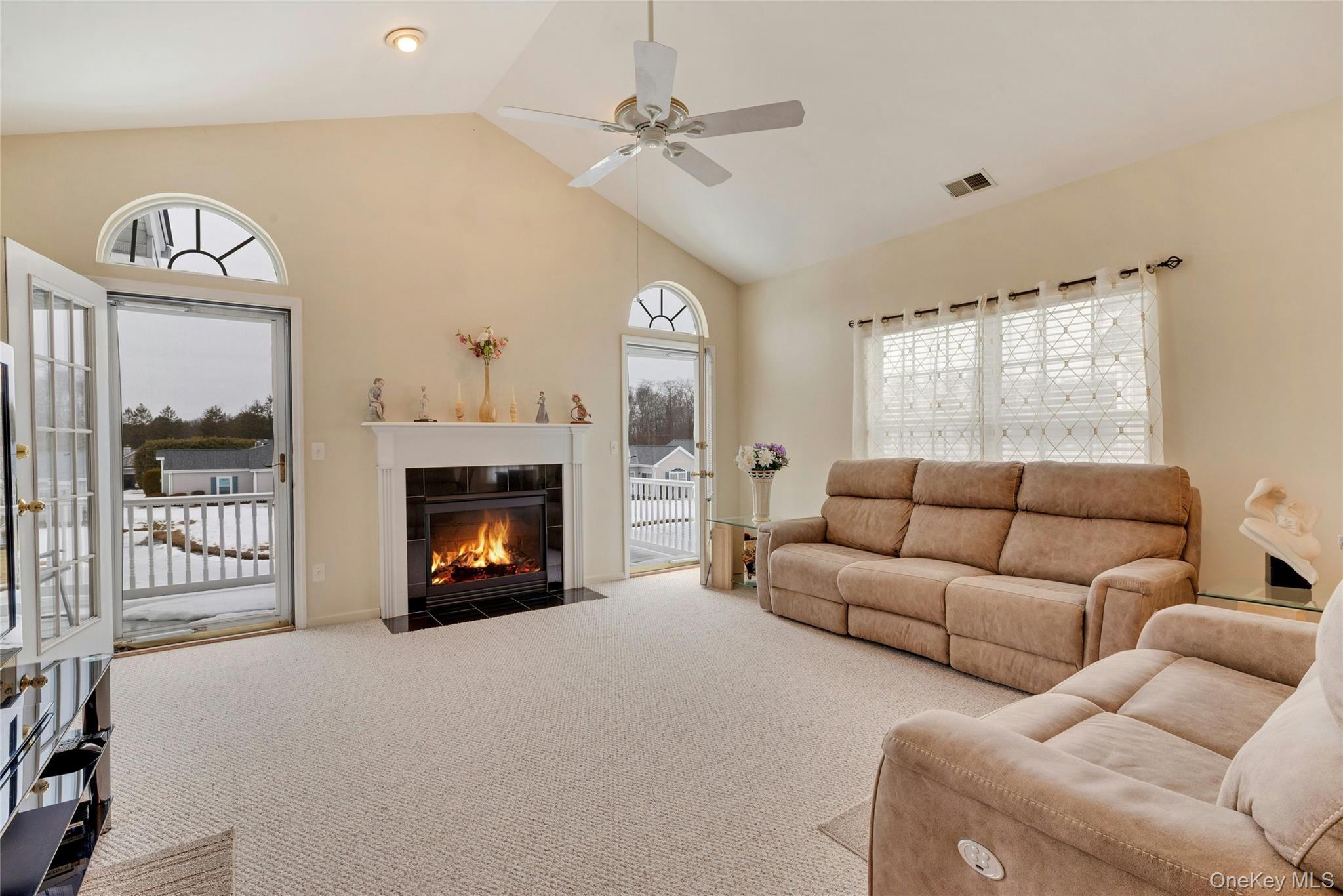 Condo Highland Suffolk County, NY 11955, MLS-963708-7