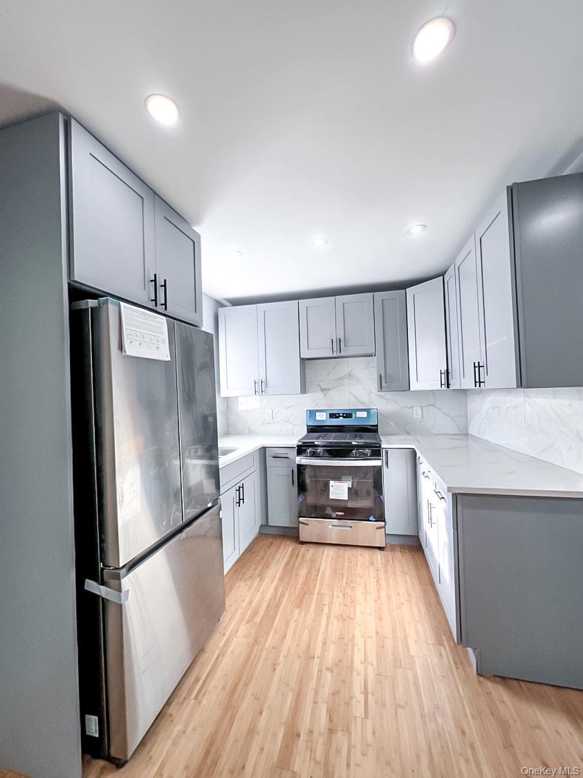 Single Family Warren  Staten Island, NY 10304, MLS-963730-13