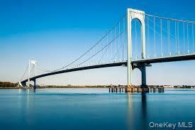 Single Family Pilgrim  Bronx, NY 10461, MLS-963746-23