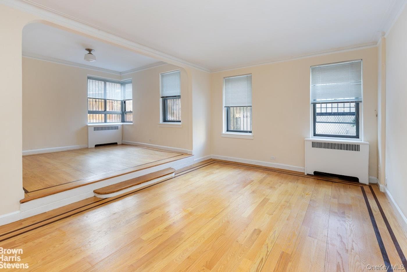 Coop Post Bronx, NY 10471, MLS-963750-7