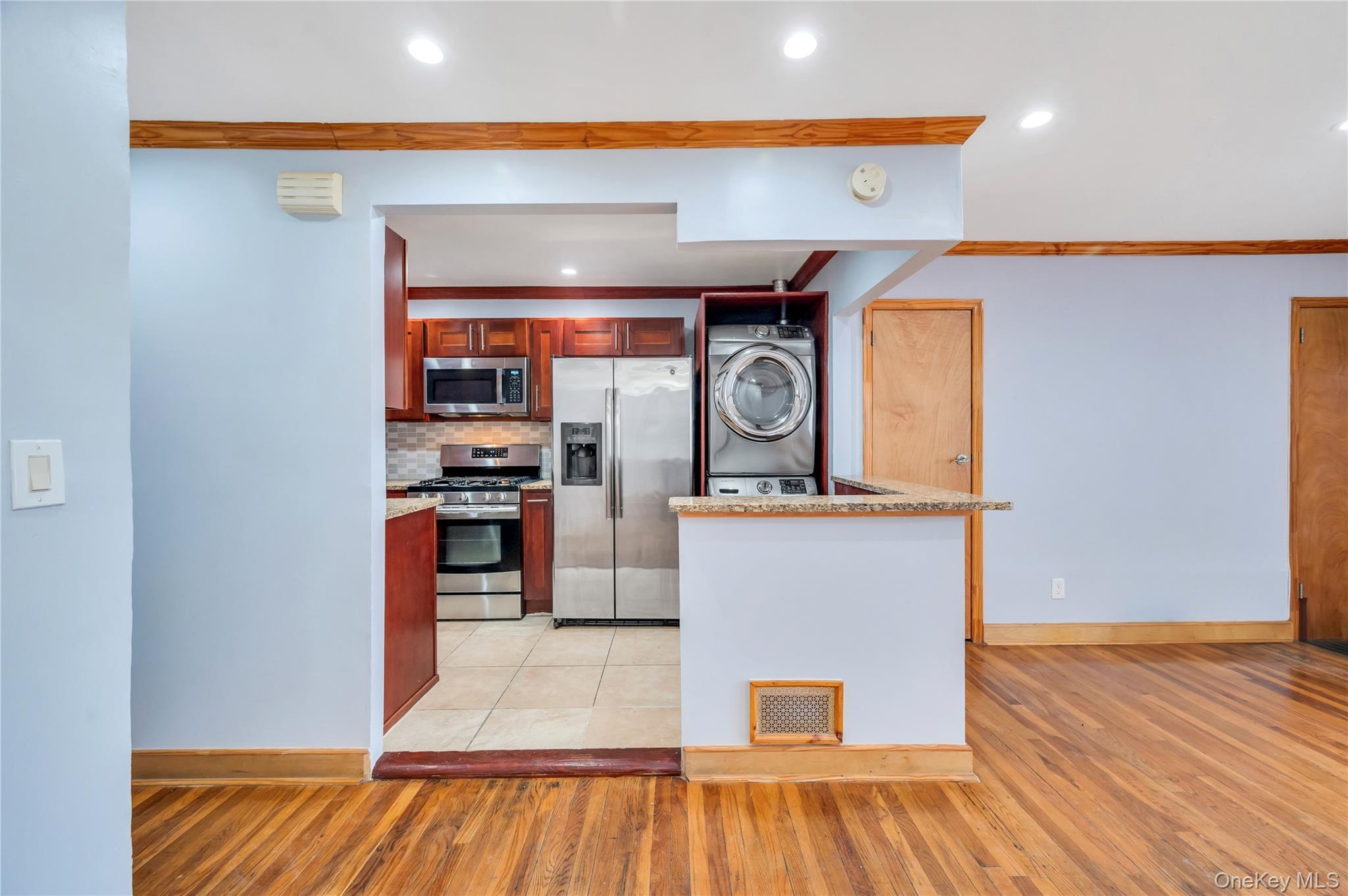 Single Family 113th Queens, NY 11433, MLS-963758-15