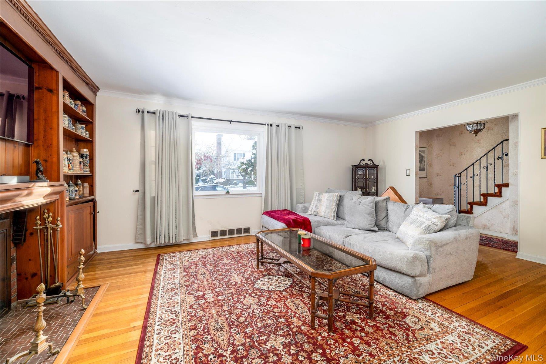 Single Family Alden  Nassau County, NY 11565, MLS-963770-5