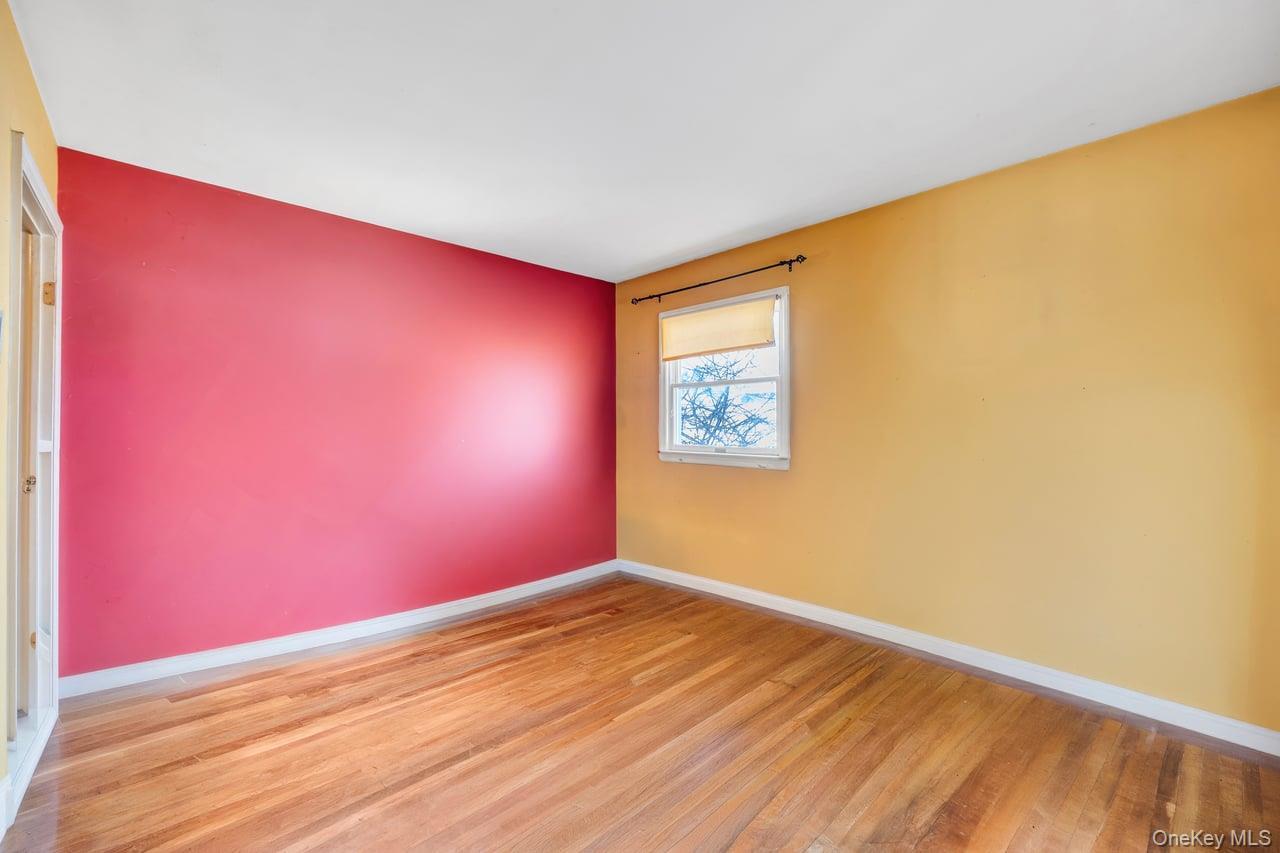 Single Family Locust  Suffolk County, NY 11716, MLS-963794-20