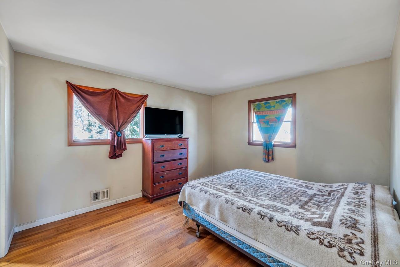 Single Family Locust  Suffolk County, NY 11716, MLS-963794-21